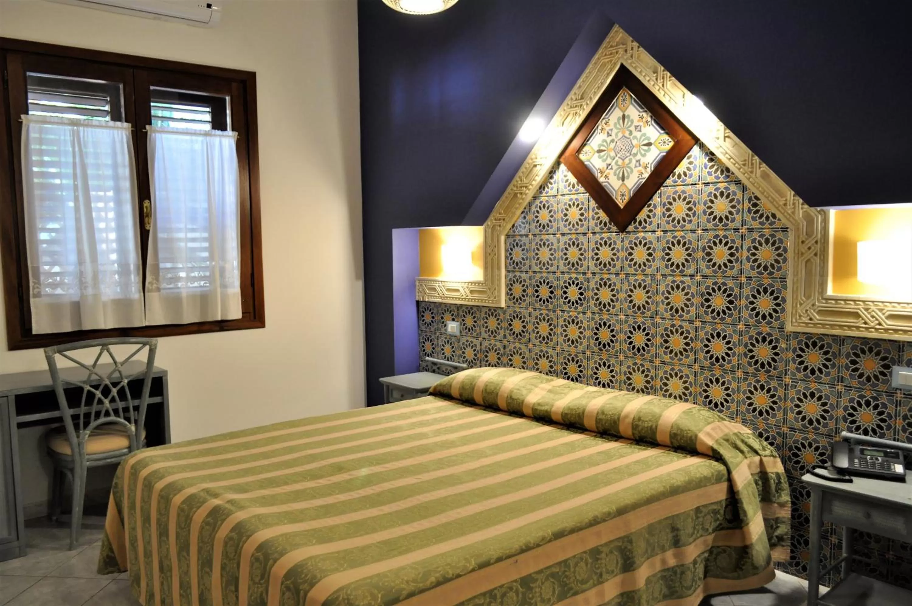 Other, Bed in Al-Tair