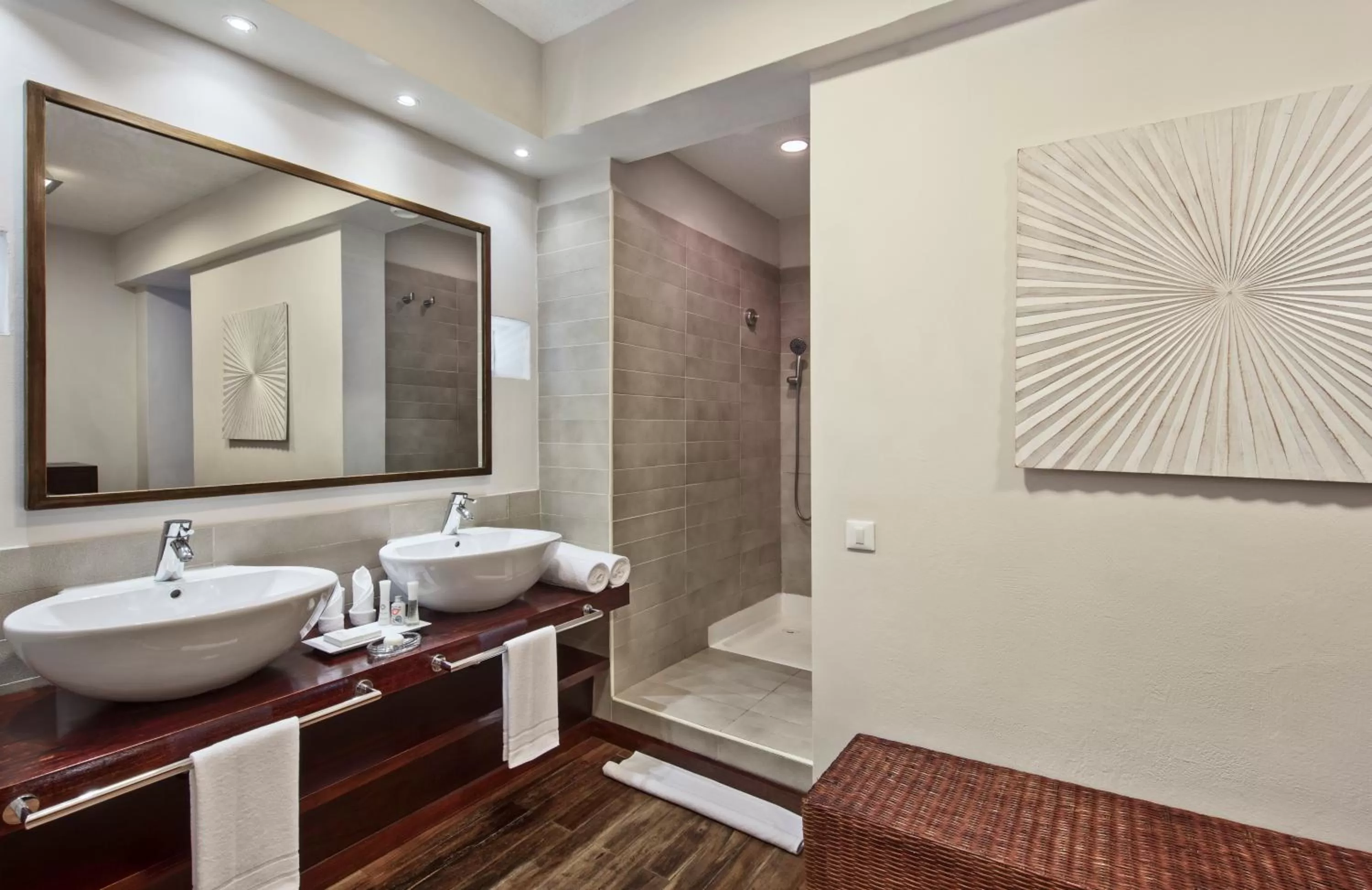 Shower in Solana Beach Mauritius - Adults Only