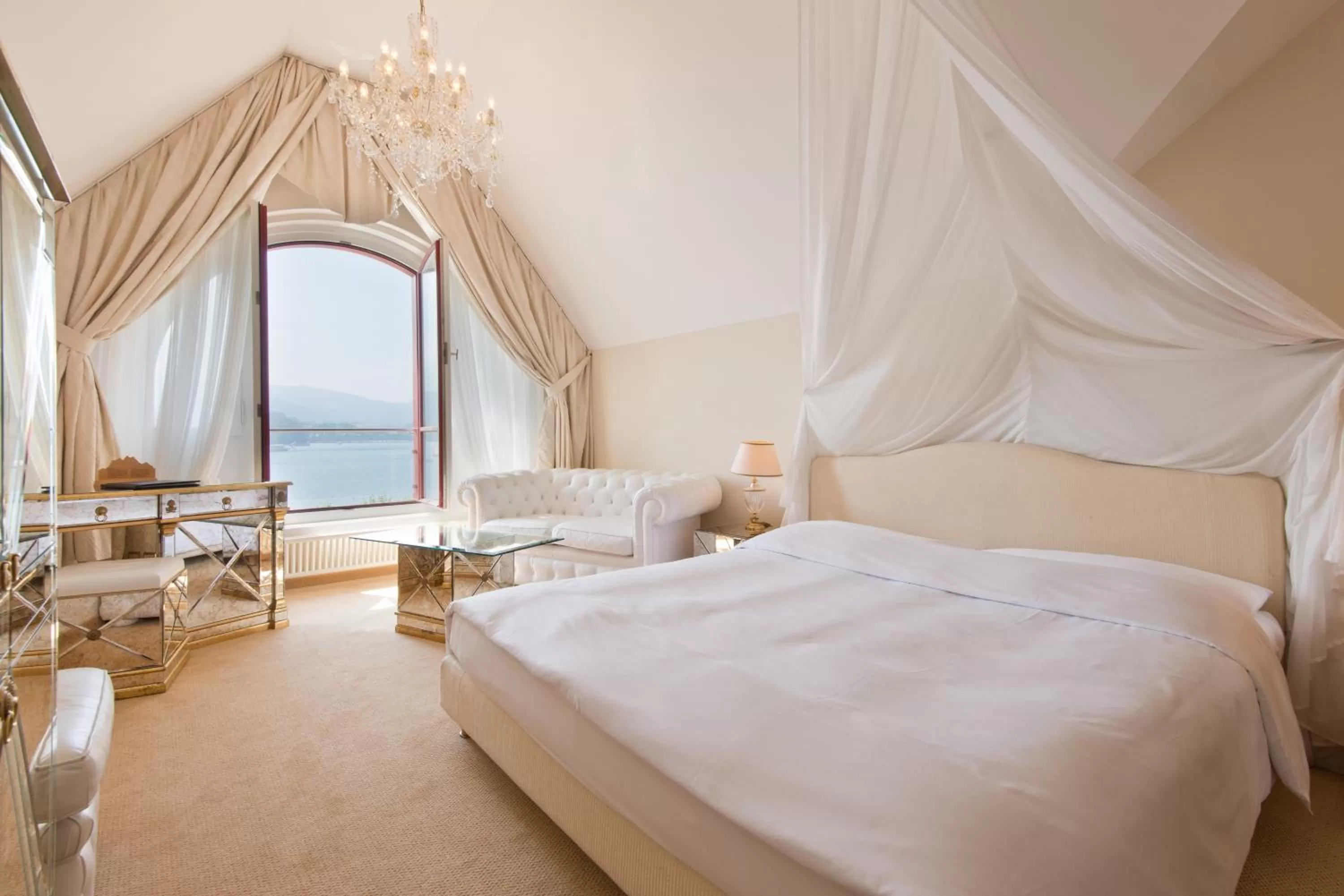 Photo of the whole room, Bed in Hotel Seeburg