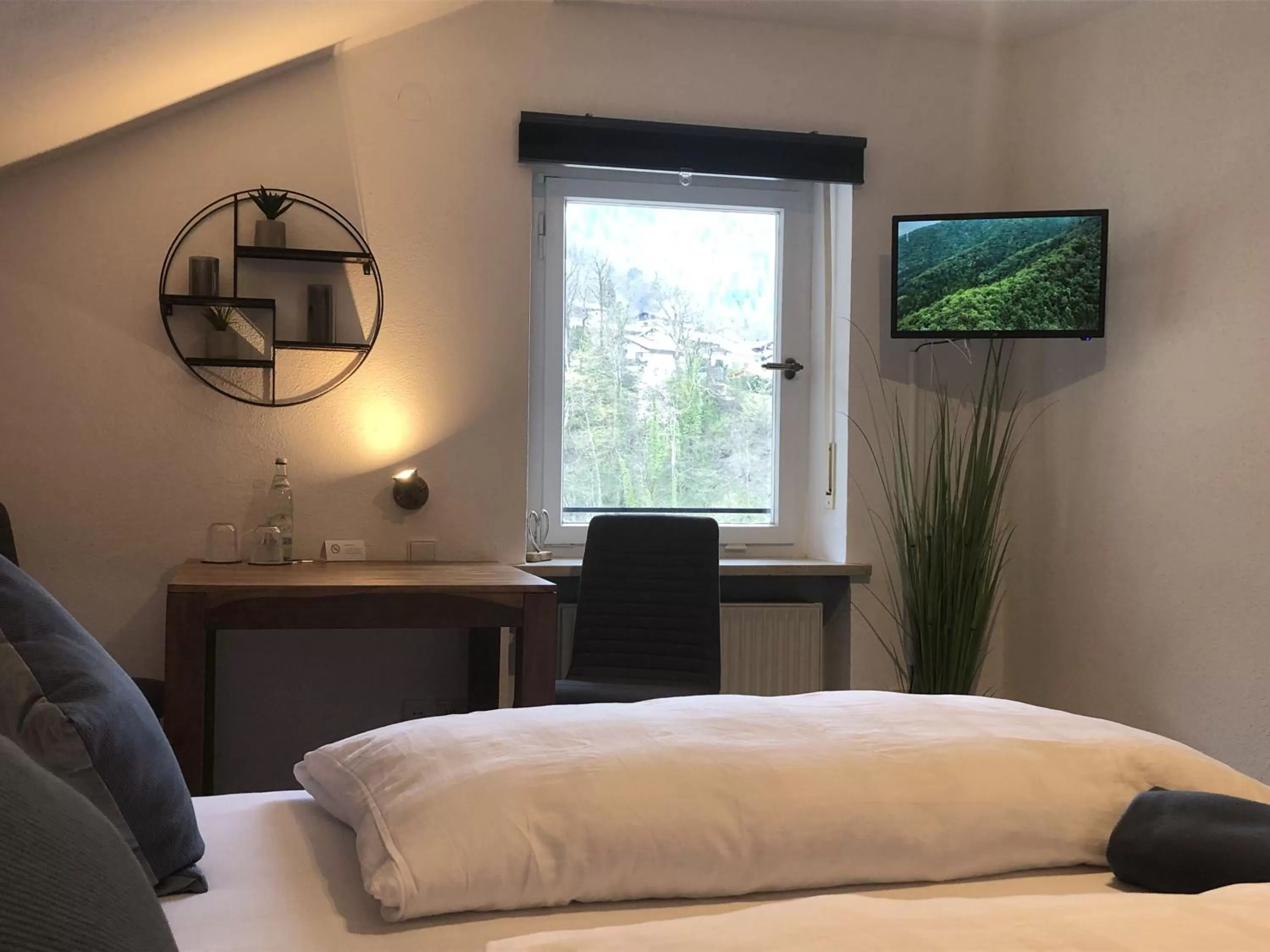 Bed in Pension und Ferienwohnung Frech