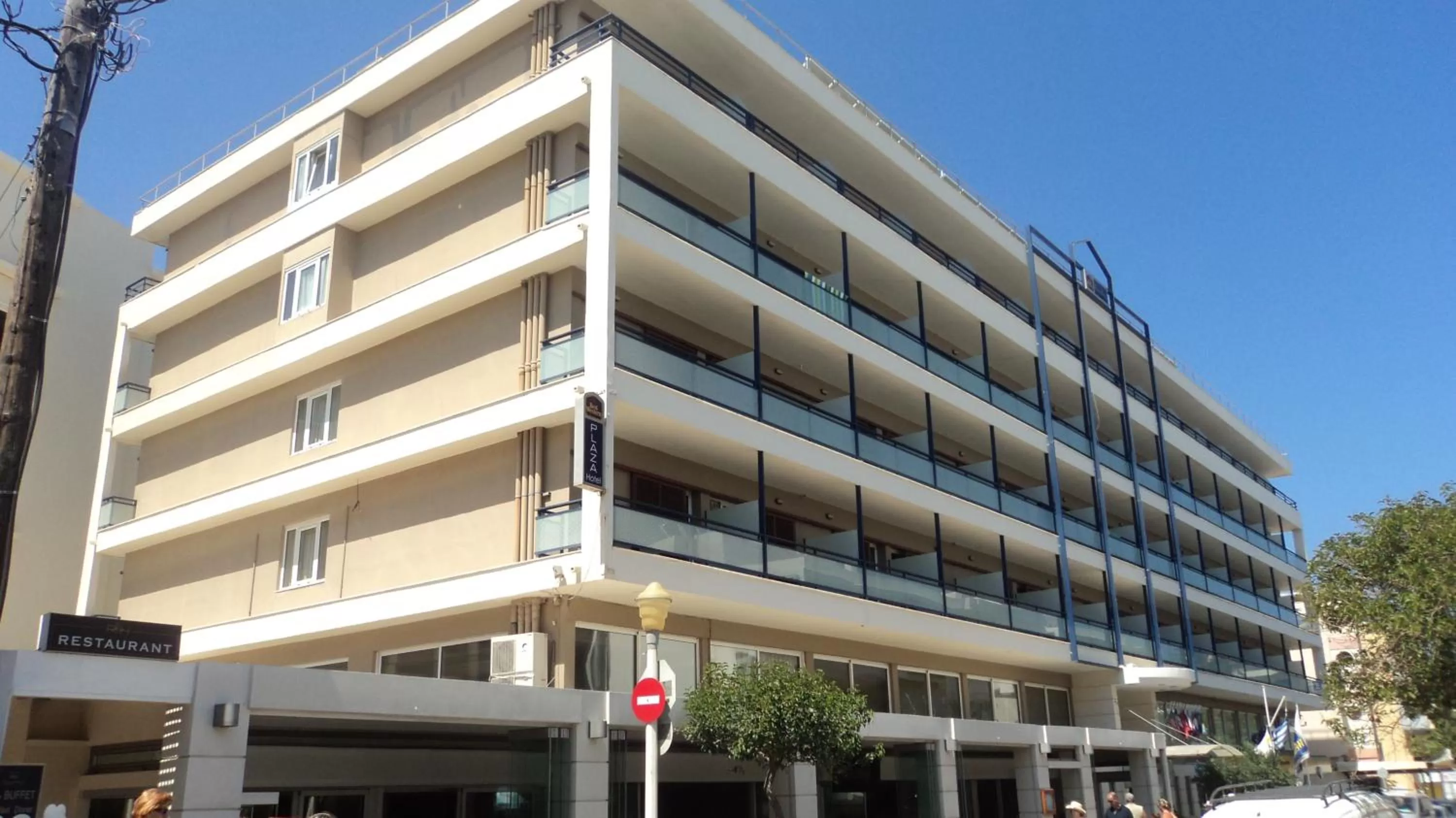 Facade/entrance in Best Western Plus Hotel Plaza