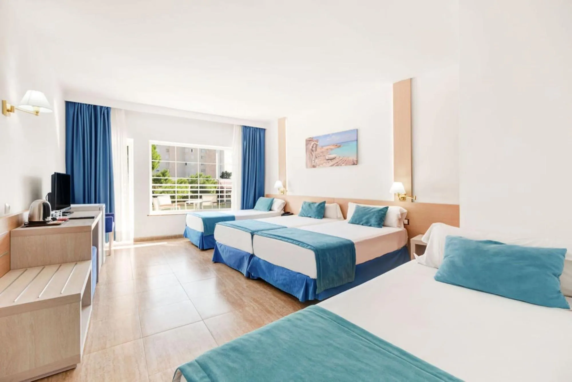 Bed in Hotel Agua Beach "Adults only"