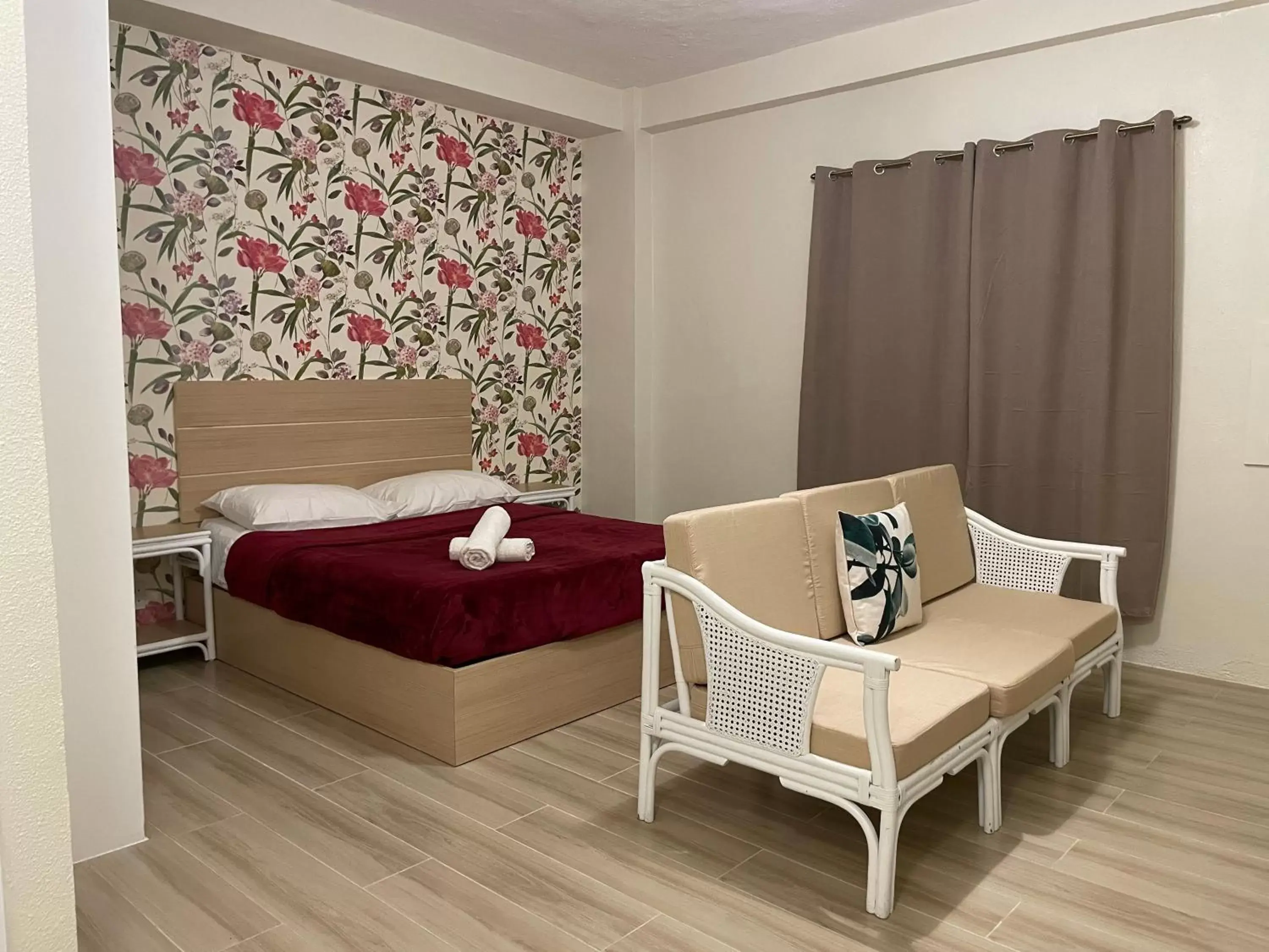 Queen Studio in Red Knight Gardens Queen Studio in Red Knight Gardens