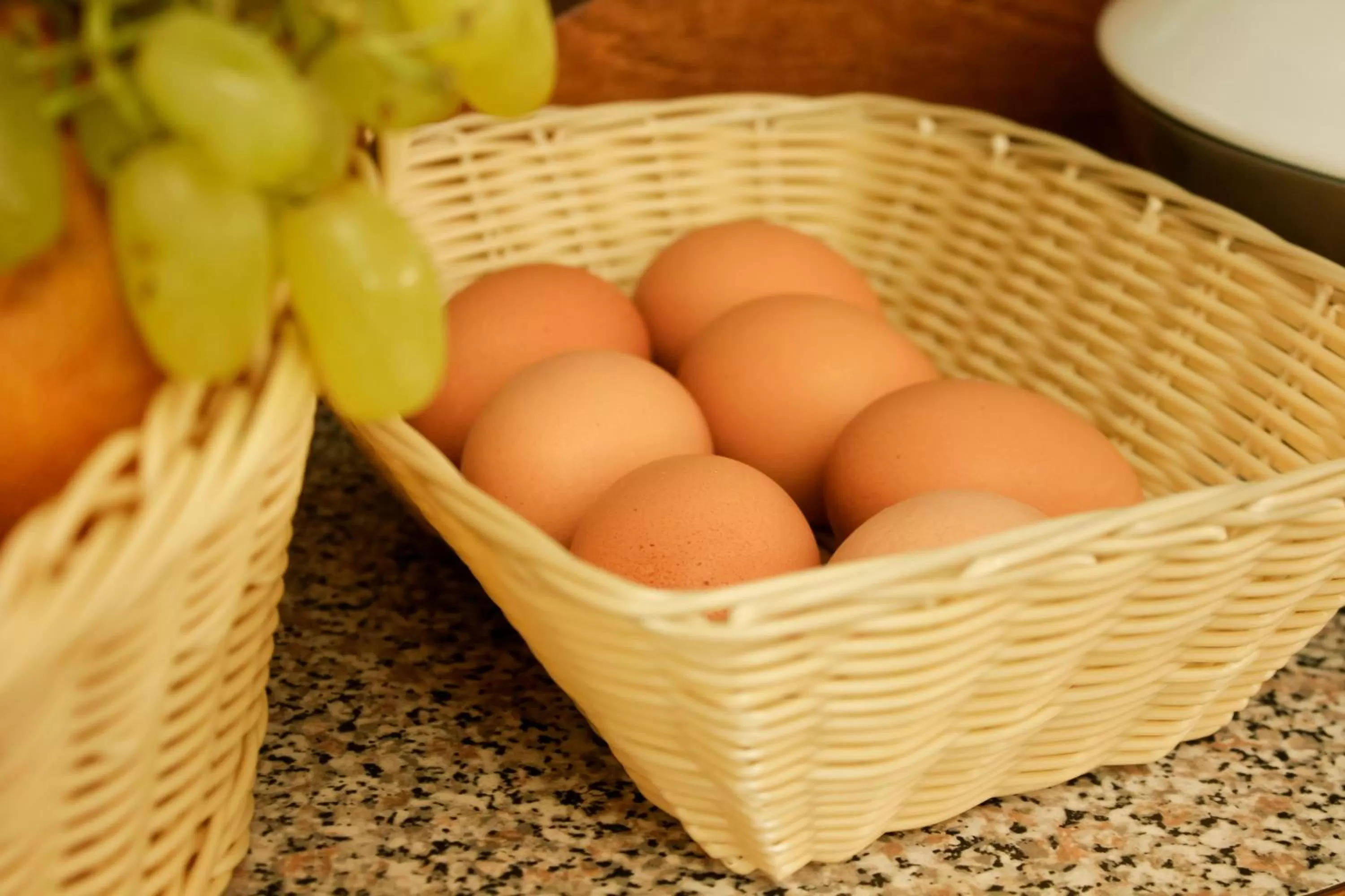 Breakfast, Food in Edi Hotel