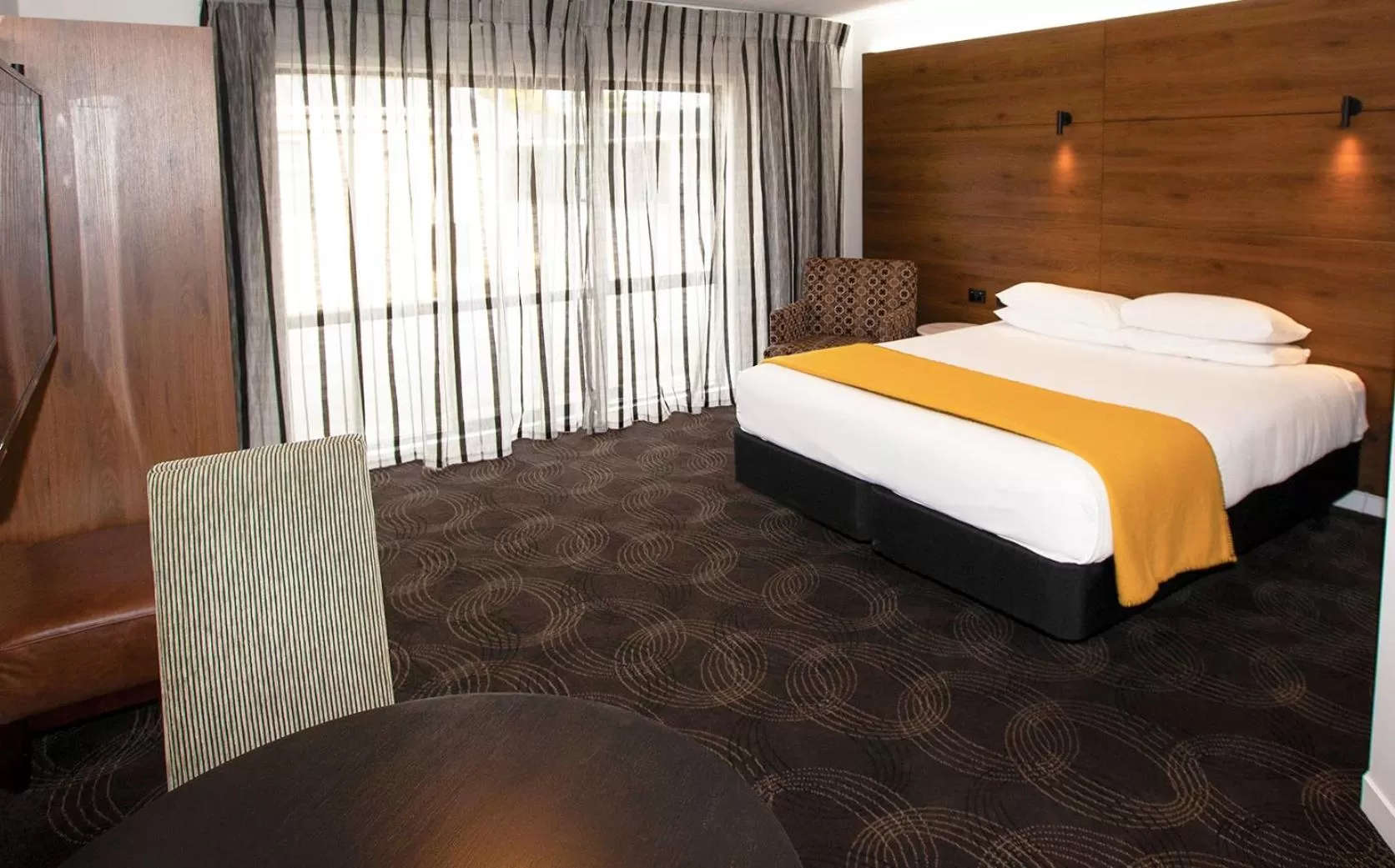 Bed in The Ashley Hotel Greymouth