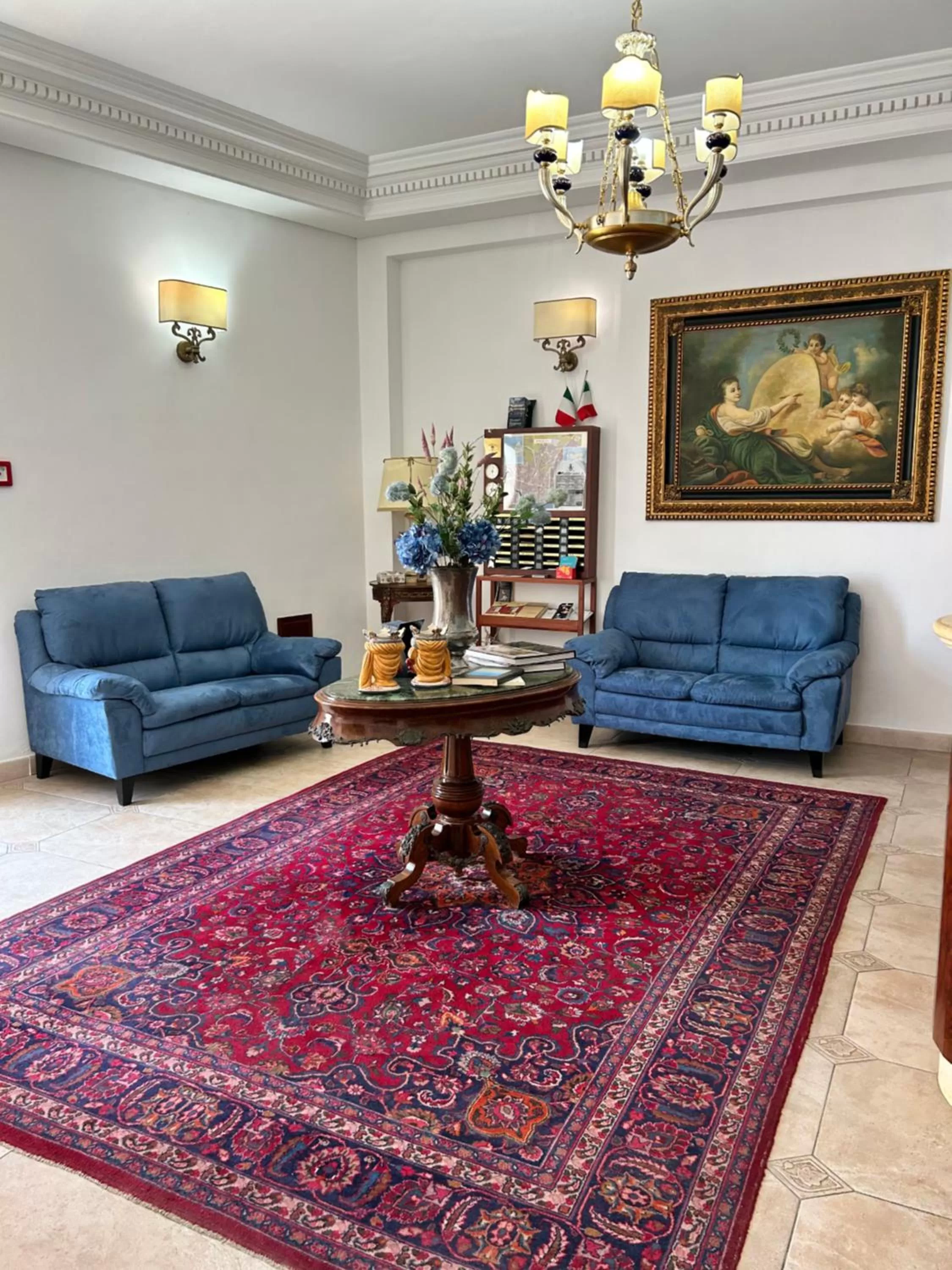 Living room in D'Angelo Palace Hotel