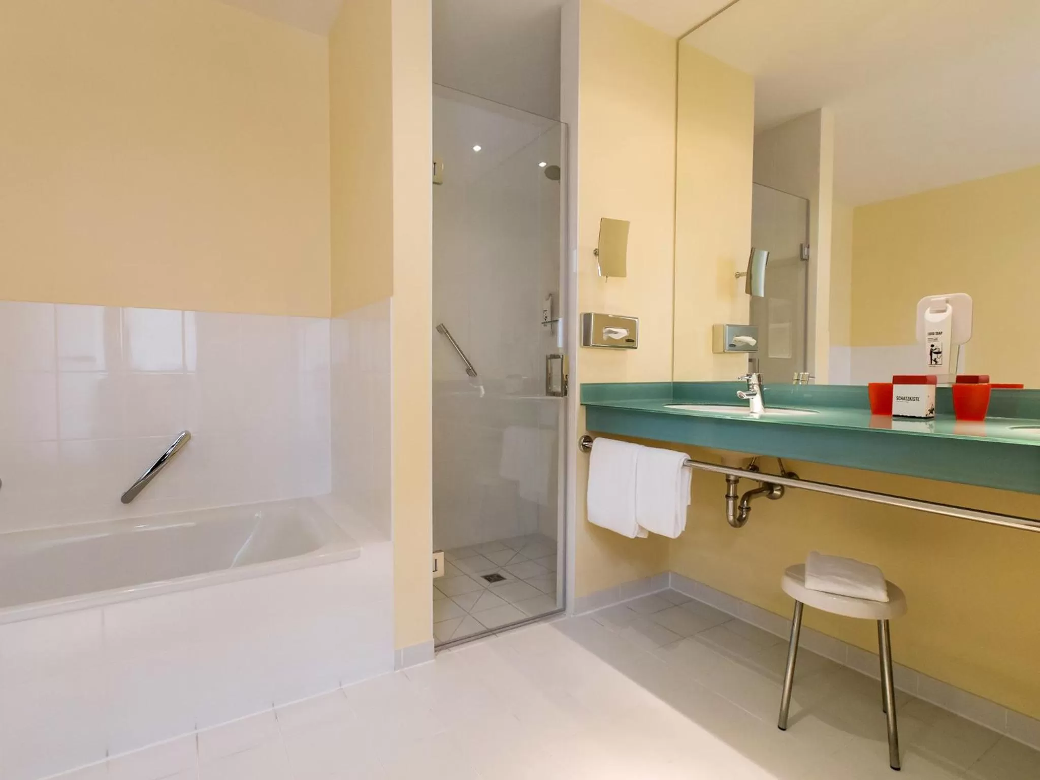 Bathroom in DORMERO Hotel Altes Kaufhaus Lüneburg