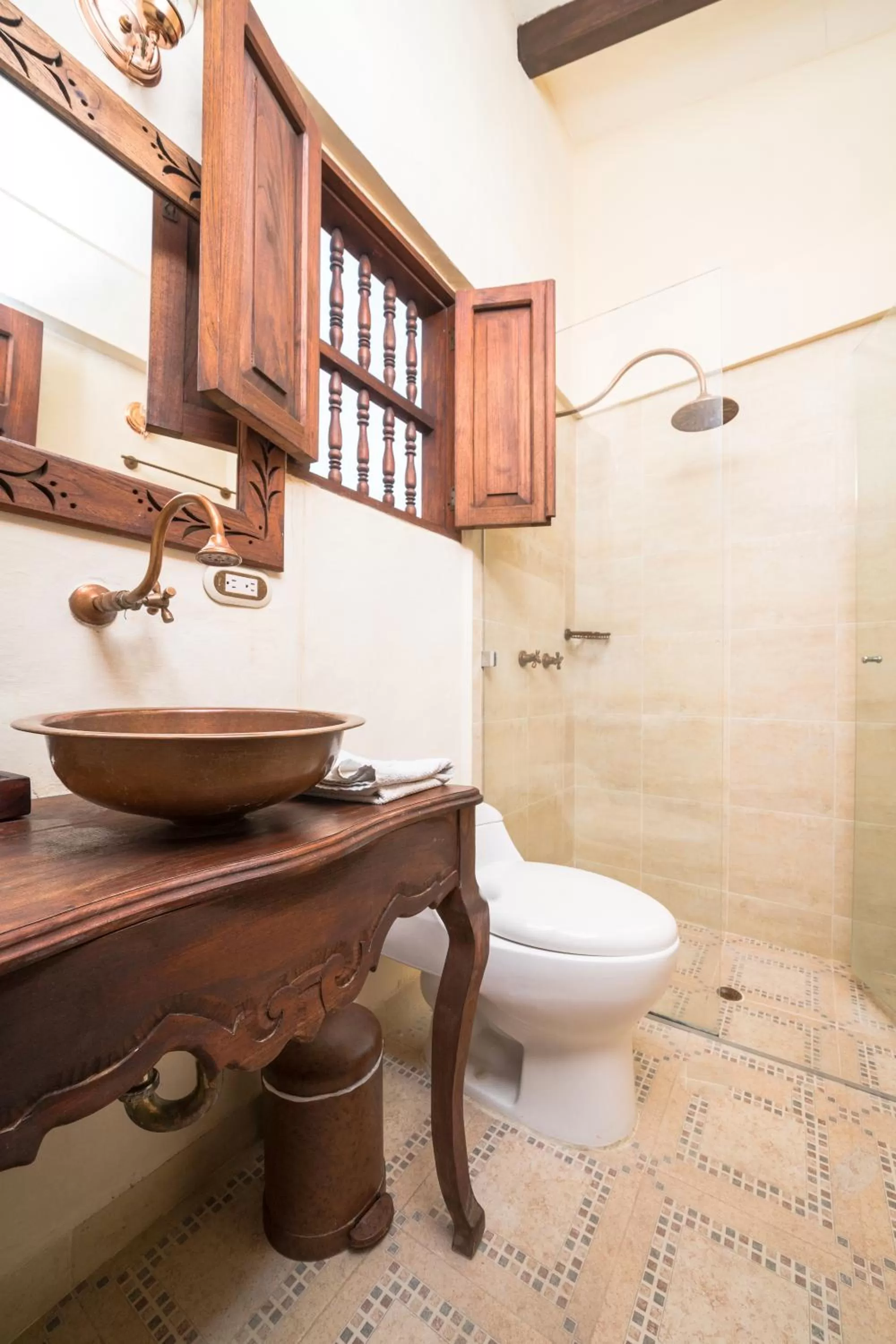 Toilet, Bathroom in Nueva Granada Hotel Colonial -Centro Histórico-
