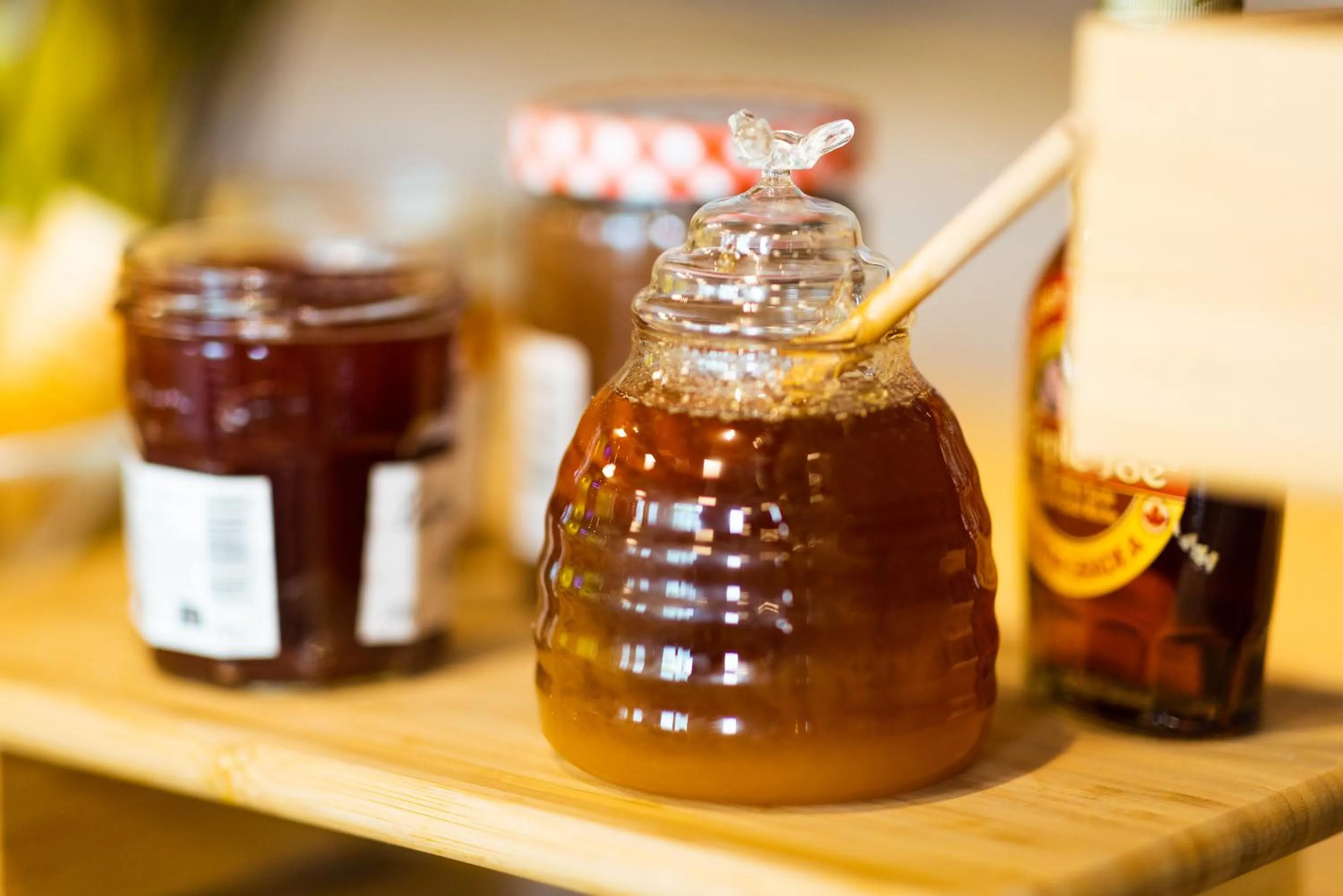 Buffet breakfast in ibis budget Paris Porte de Vanves