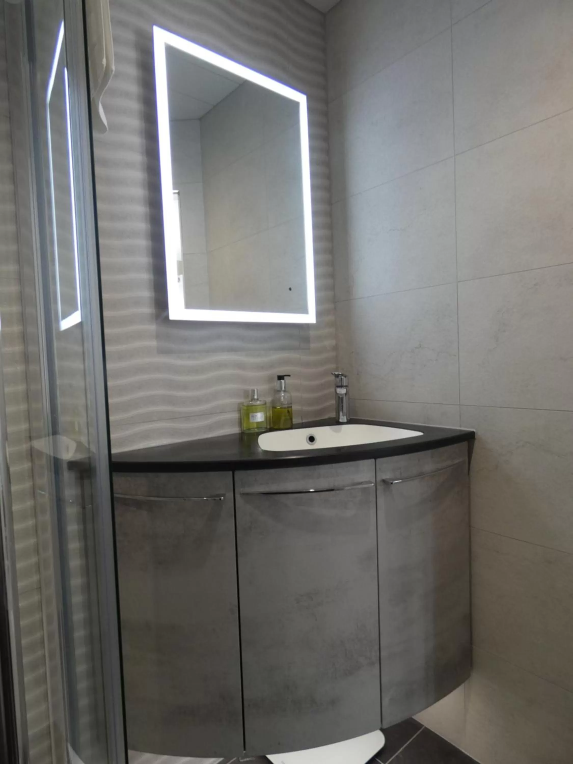 Kentwood Guest House