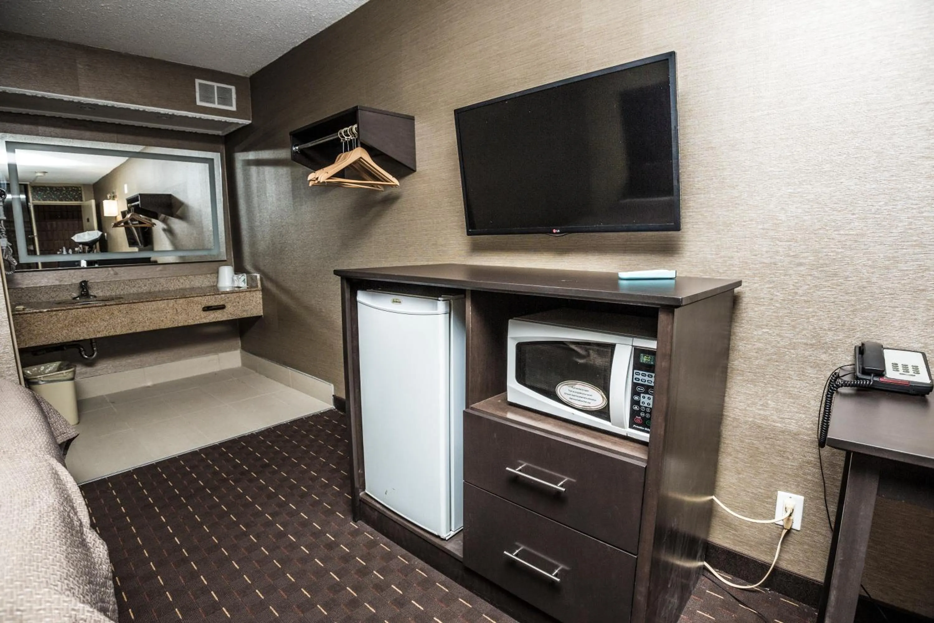 Lobby or reception in Mississauga Gate Inn