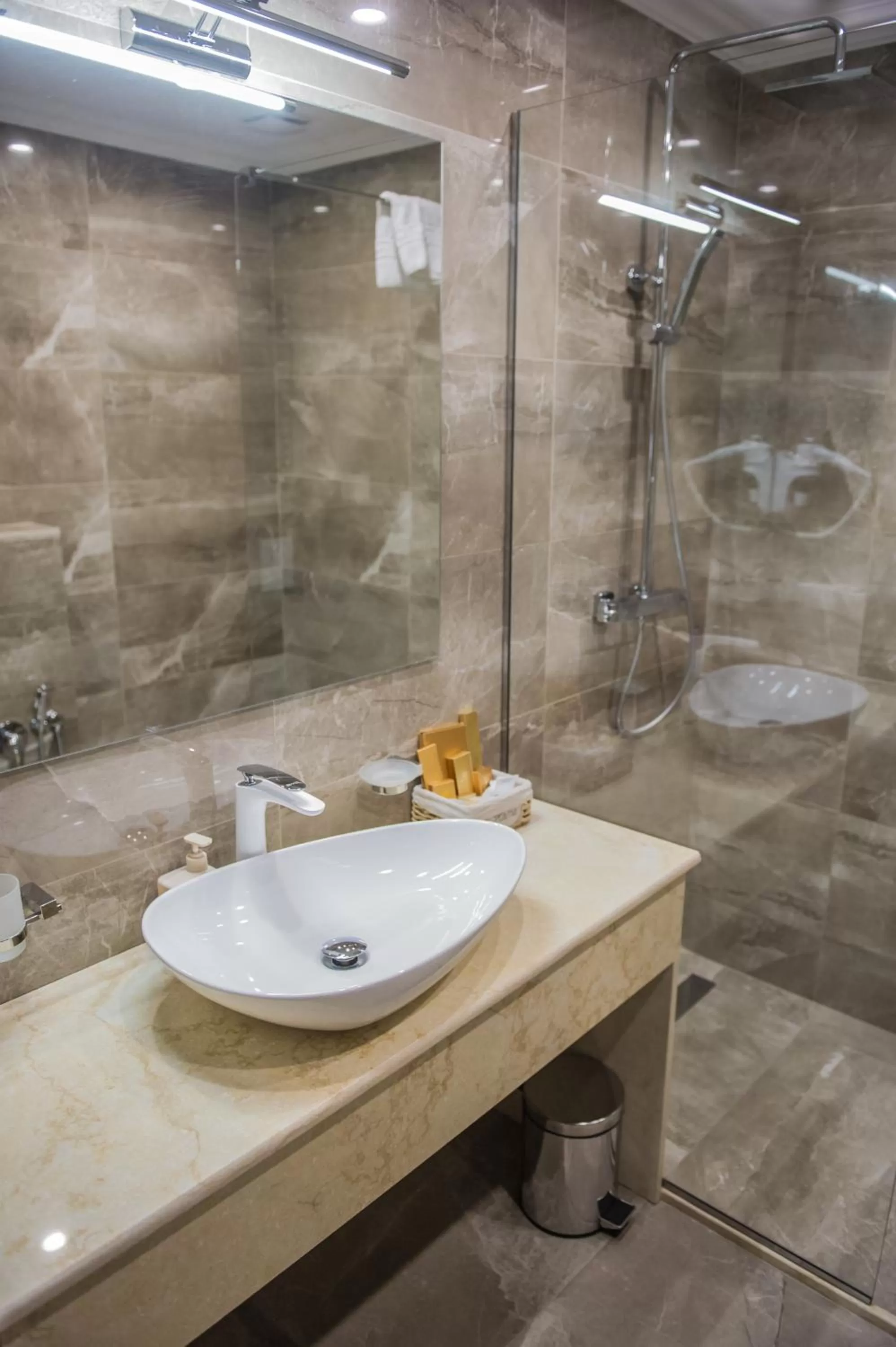 Bathroom in Bernardazzi Grand Hotel