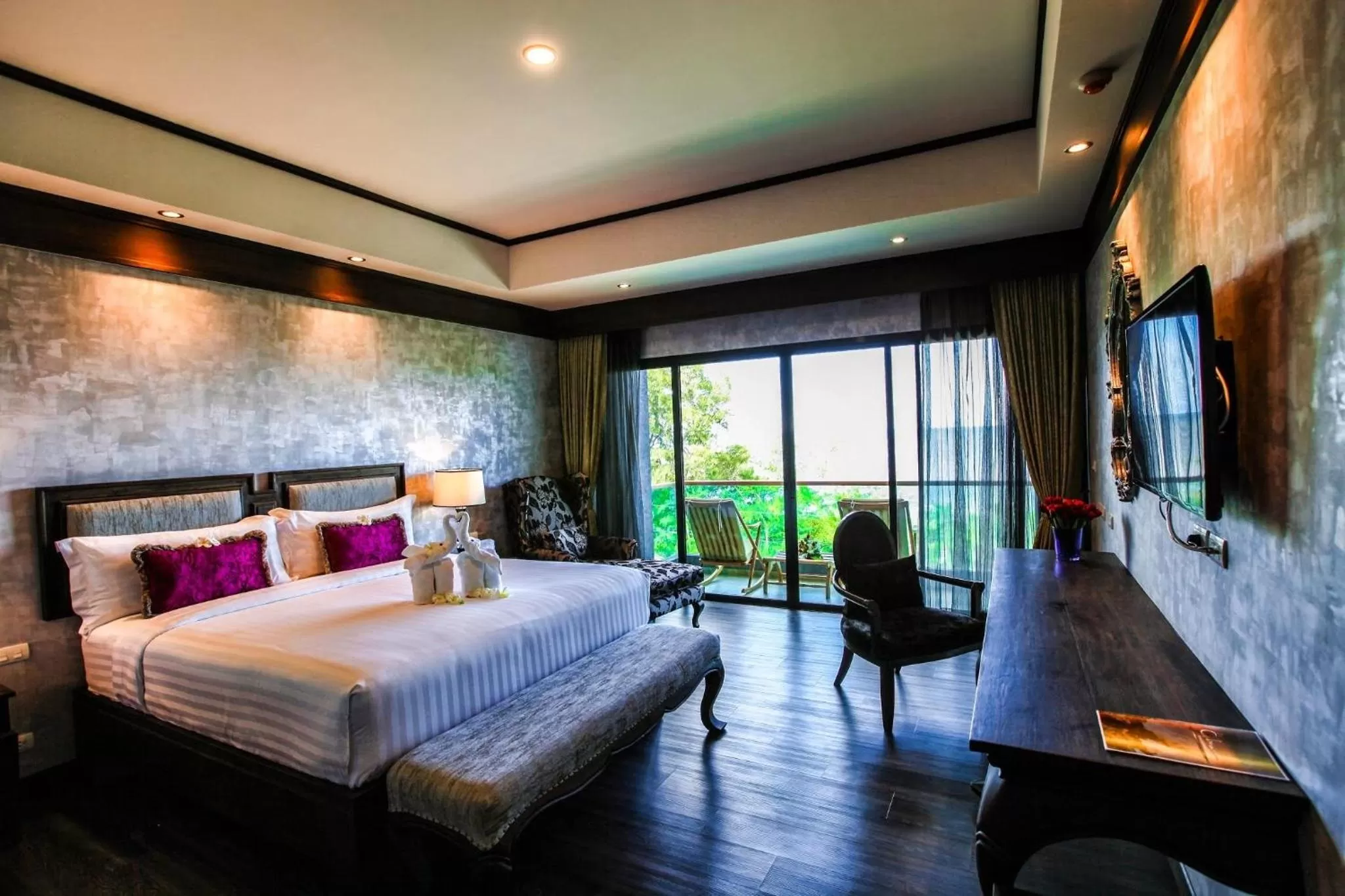 Photo of the whole room, Bed in I Calm Resort Cha Am