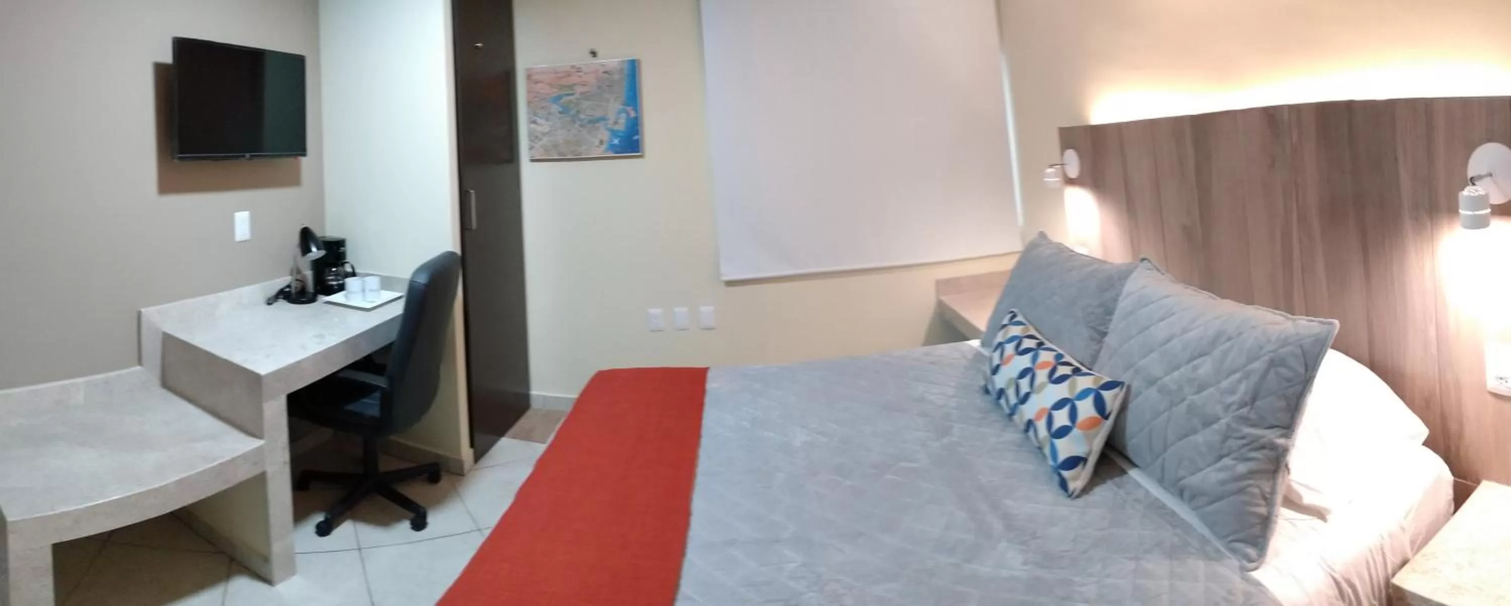 Photo of the whole room, Bed in EXECUTIROOMS VERACRUZ