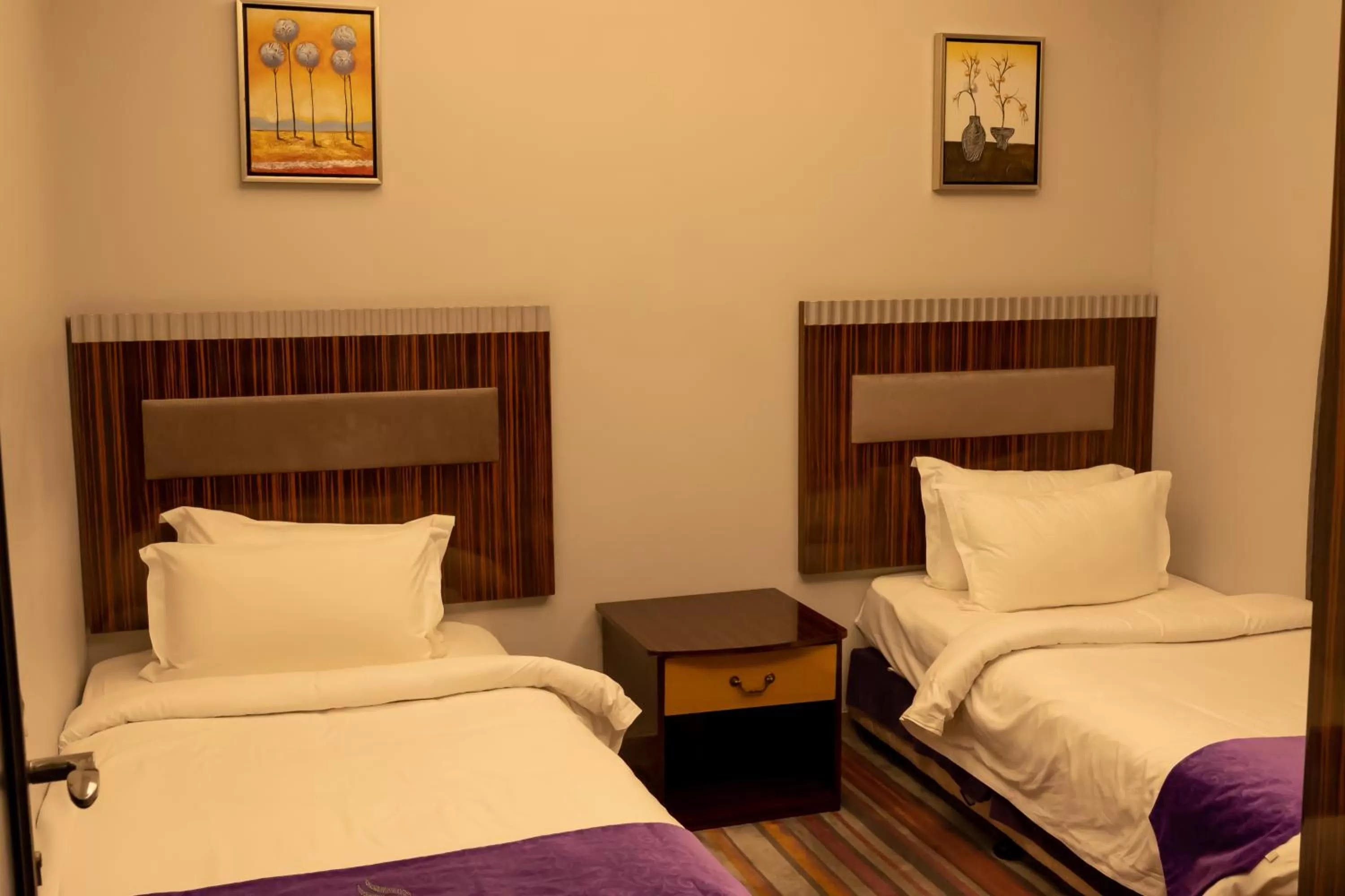 Bed in Elite Al Hamra - Al Cornich