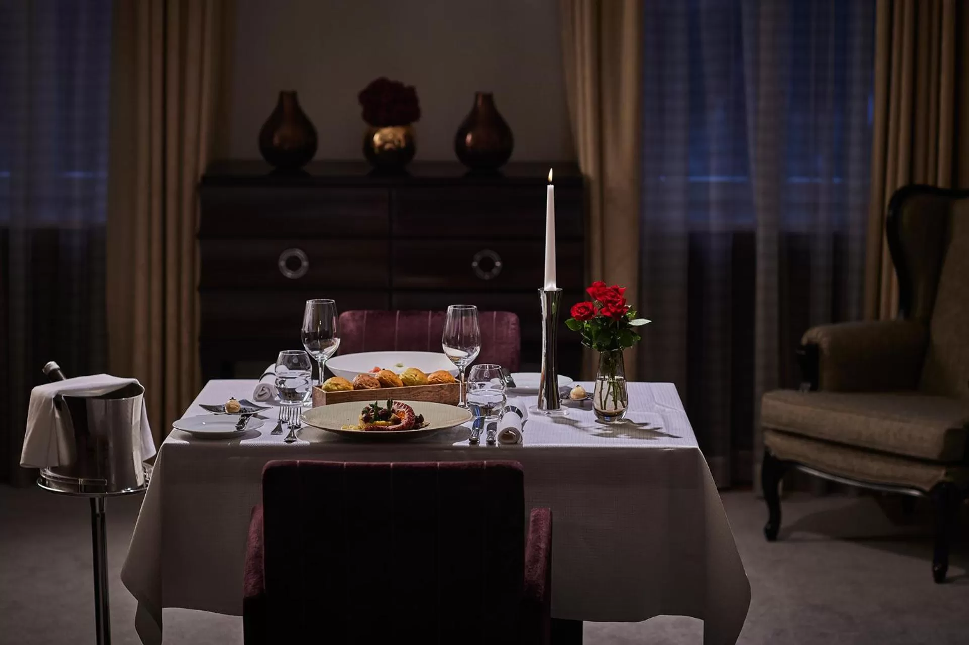 Restaurant/places to eat in Grand Hotel Kempinski Vilnius