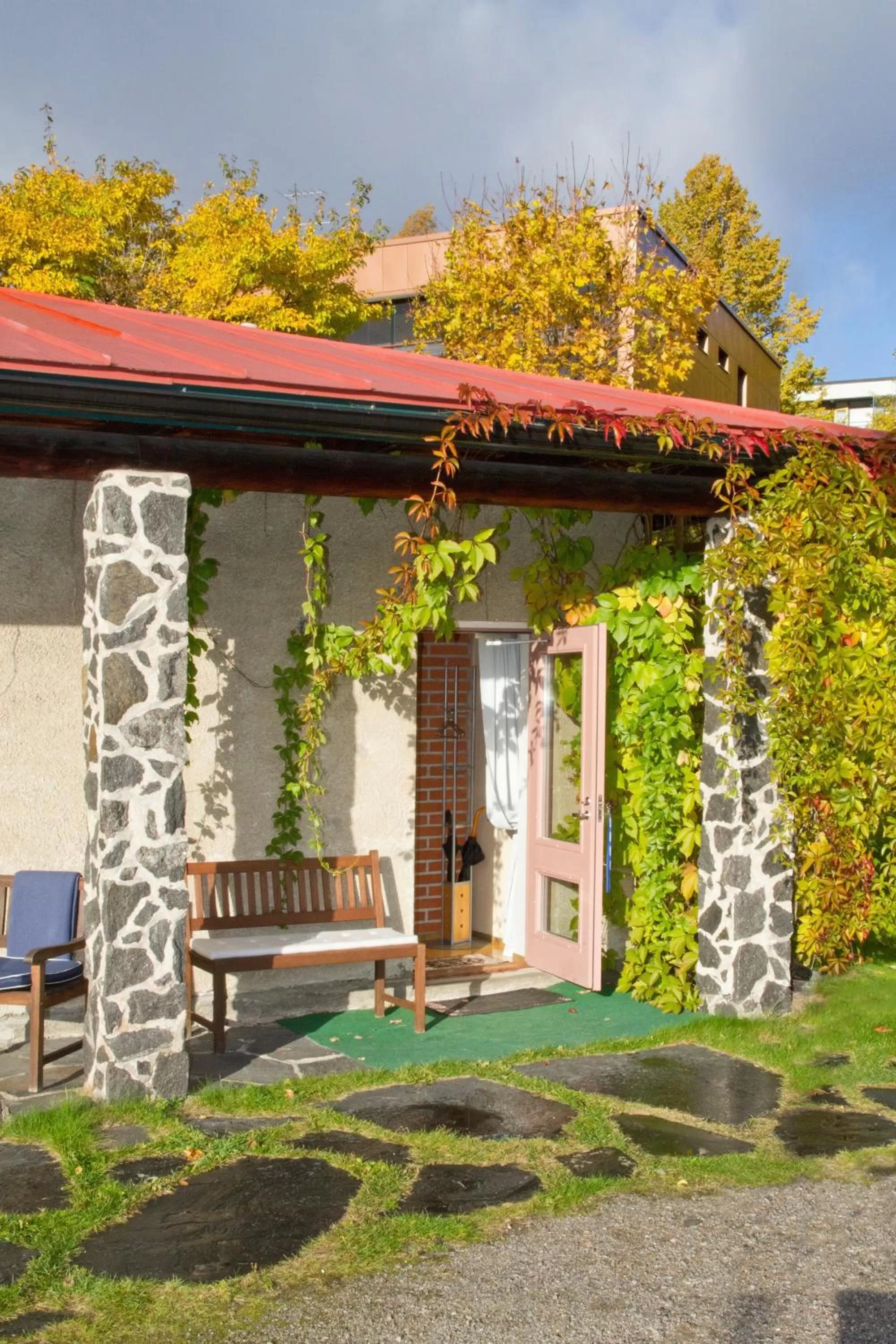 Facade/entrance, Property Building in Lossiranta Lodge