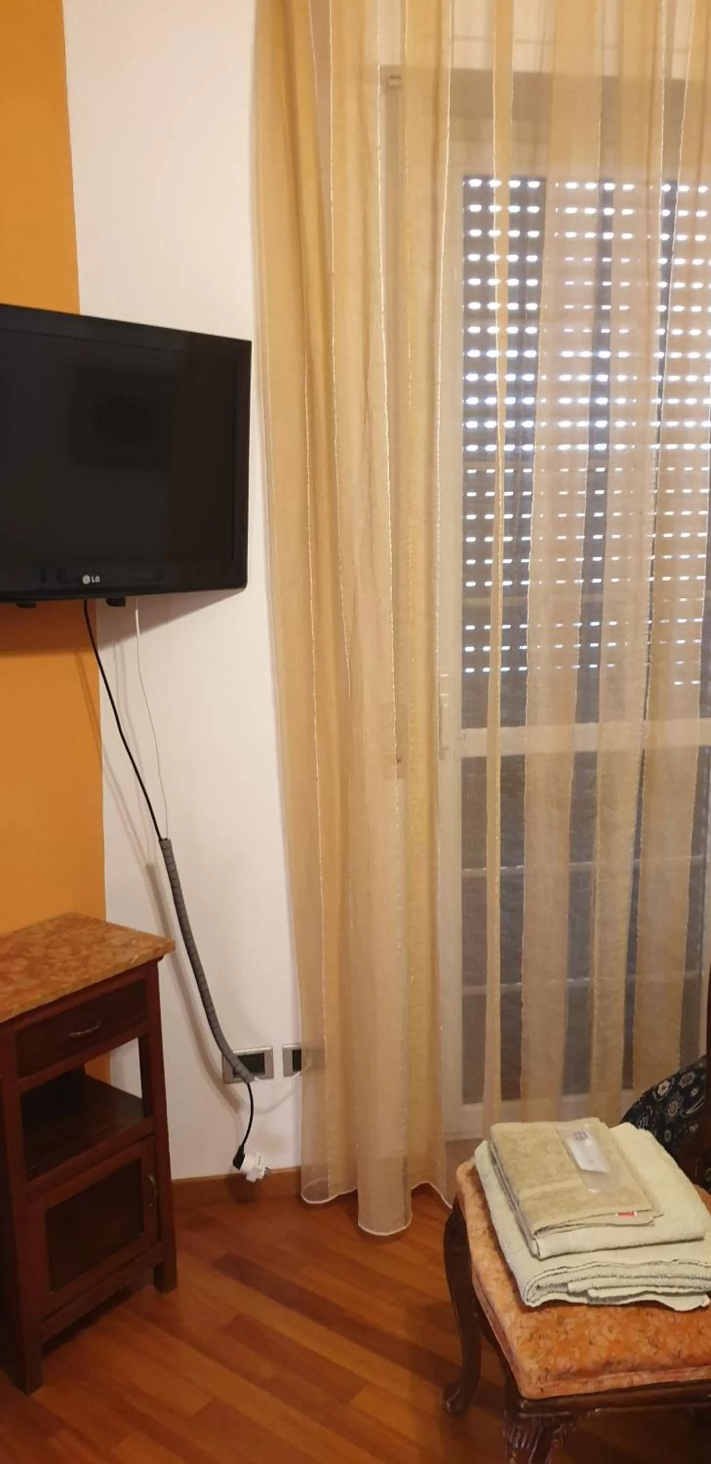 TV/Entertainment Center in Villa Emma