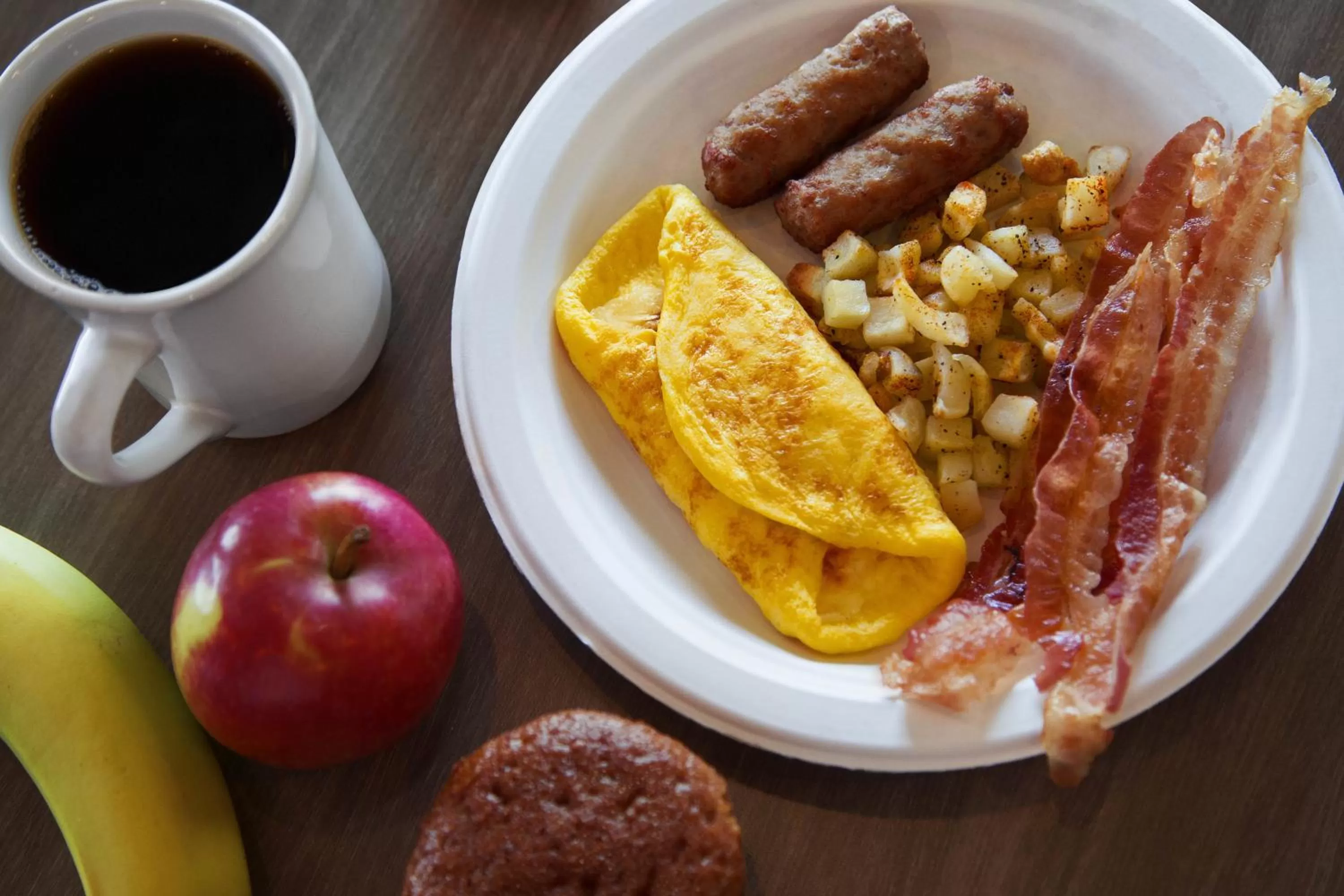 Food in Days Inn & Suites by Wyndham Brandon