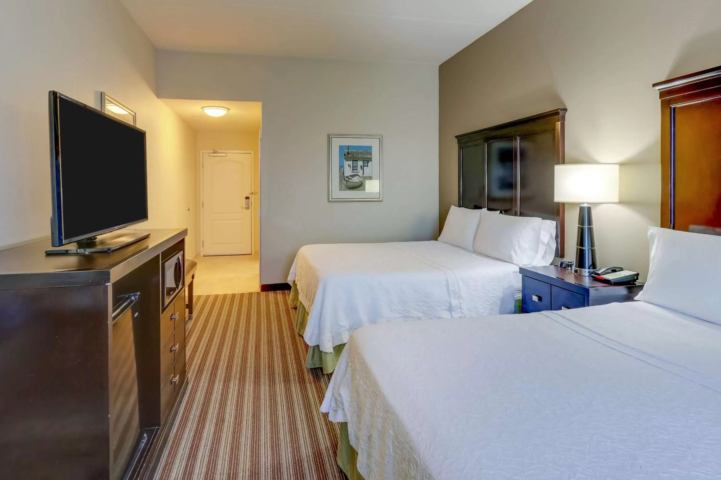 Bedroom, Bed in Hampton Inn and Suites Swansboro Near Camp Lejeune