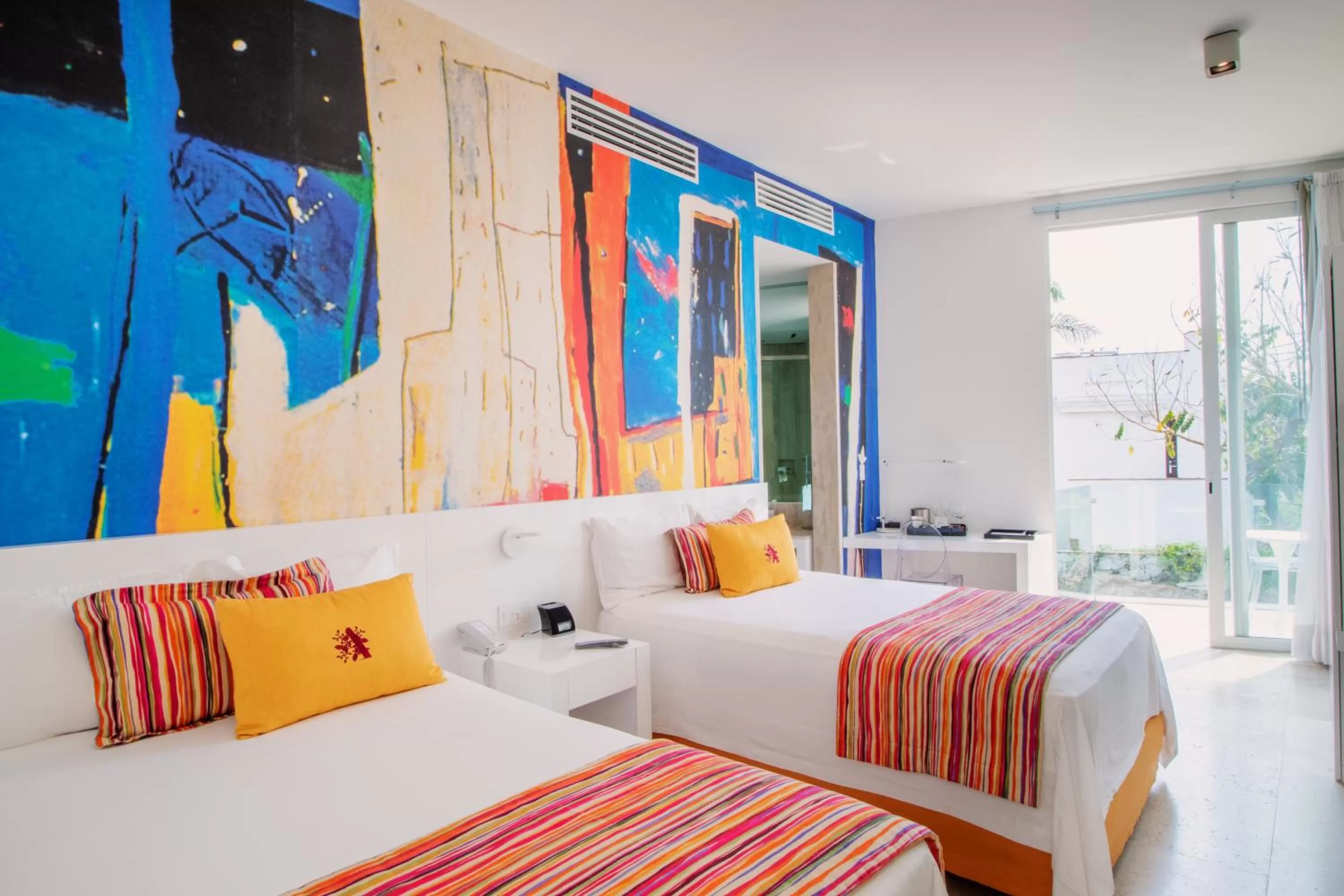 Balcony/Terrace, Bed in Anticavilla Hotel Restaurante & Spa