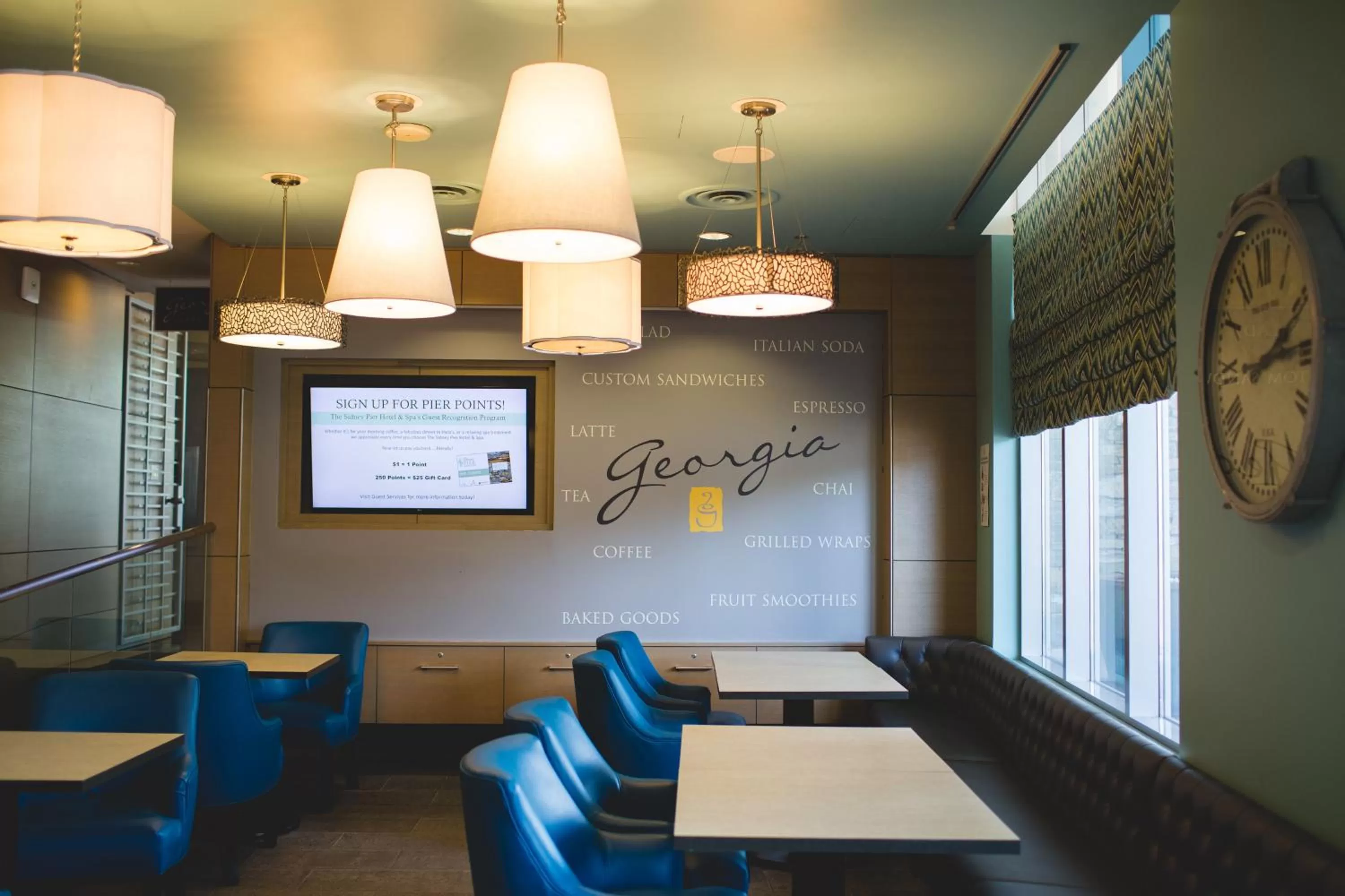 Restaurant/places to eat in The Sidney Pier Hotel & Spa