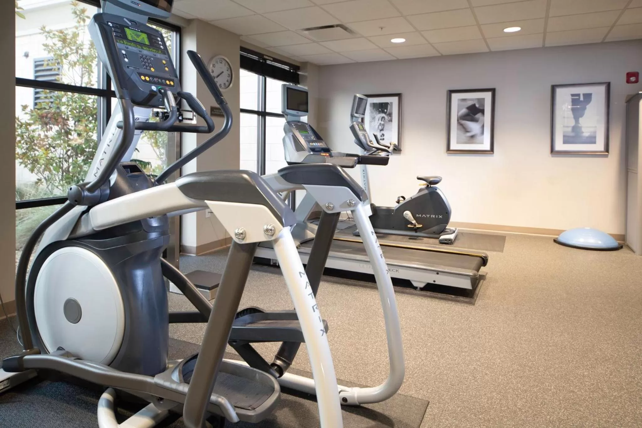 Fitness centre/facilities in Staybridge Suites - Summerville by IHG