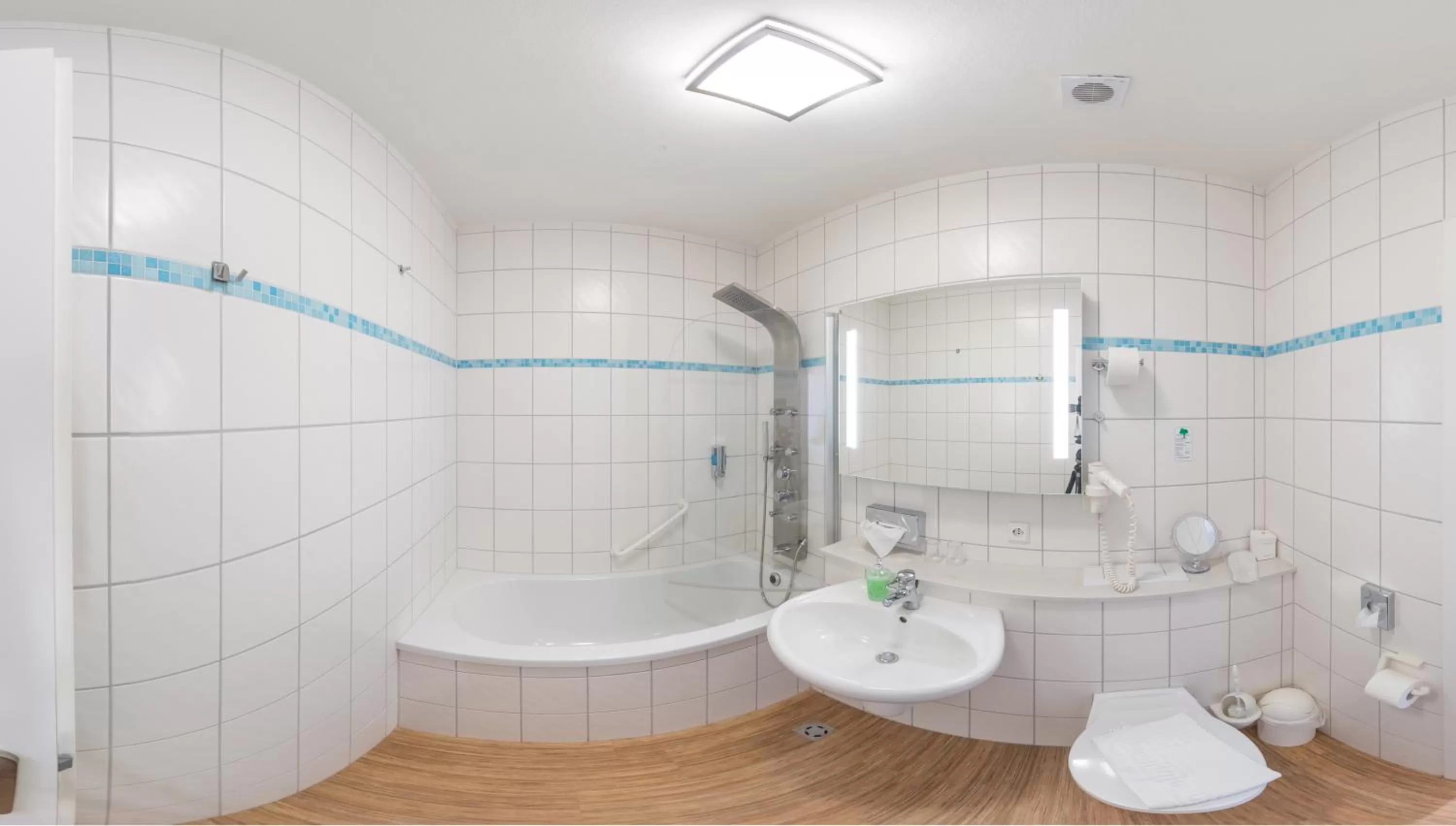 Other in Schäfers Hotel, Self-Check-in, Cafe und Bäcker am Hotel