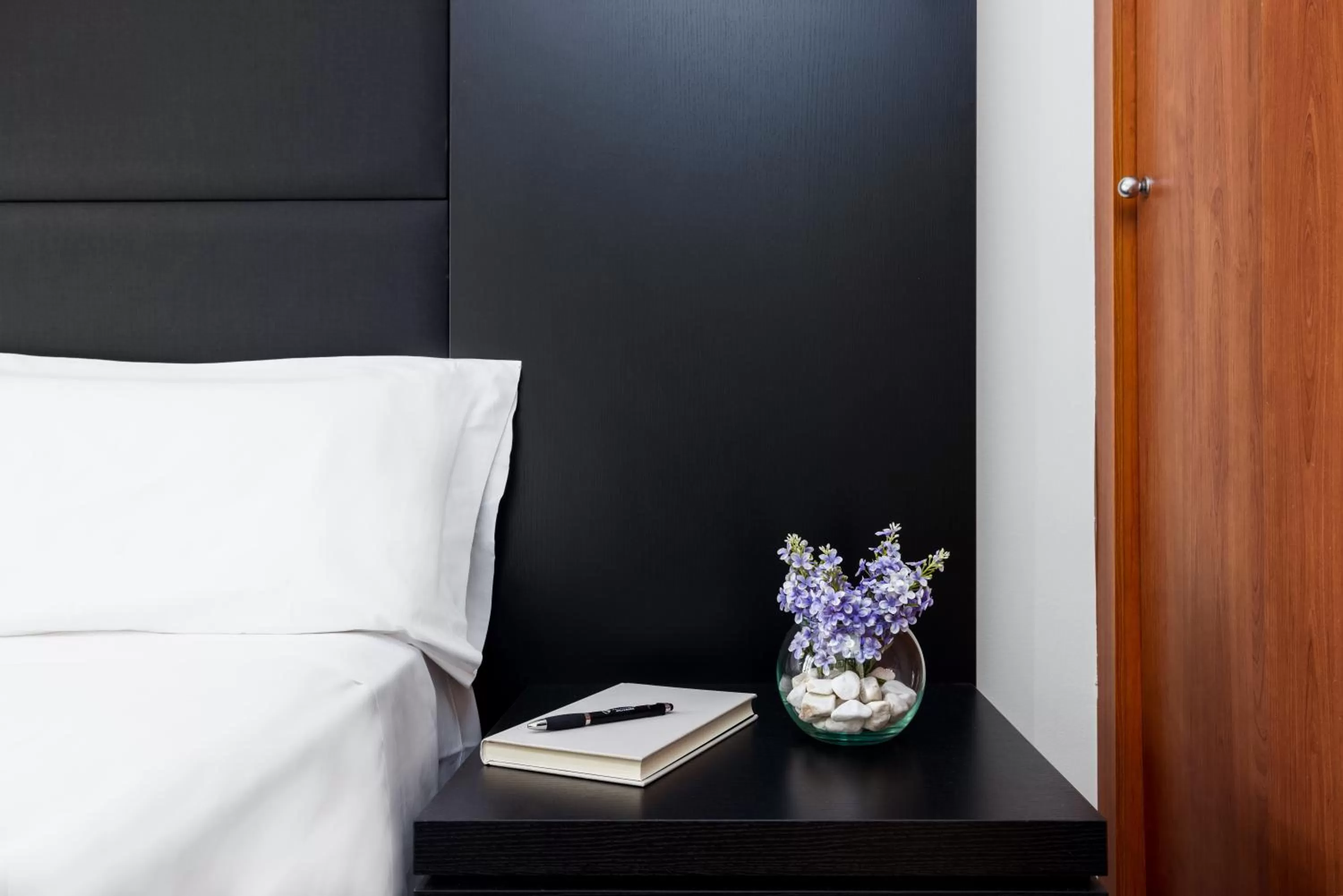 TV and multimedia, Bed in Virgen de los Reyes