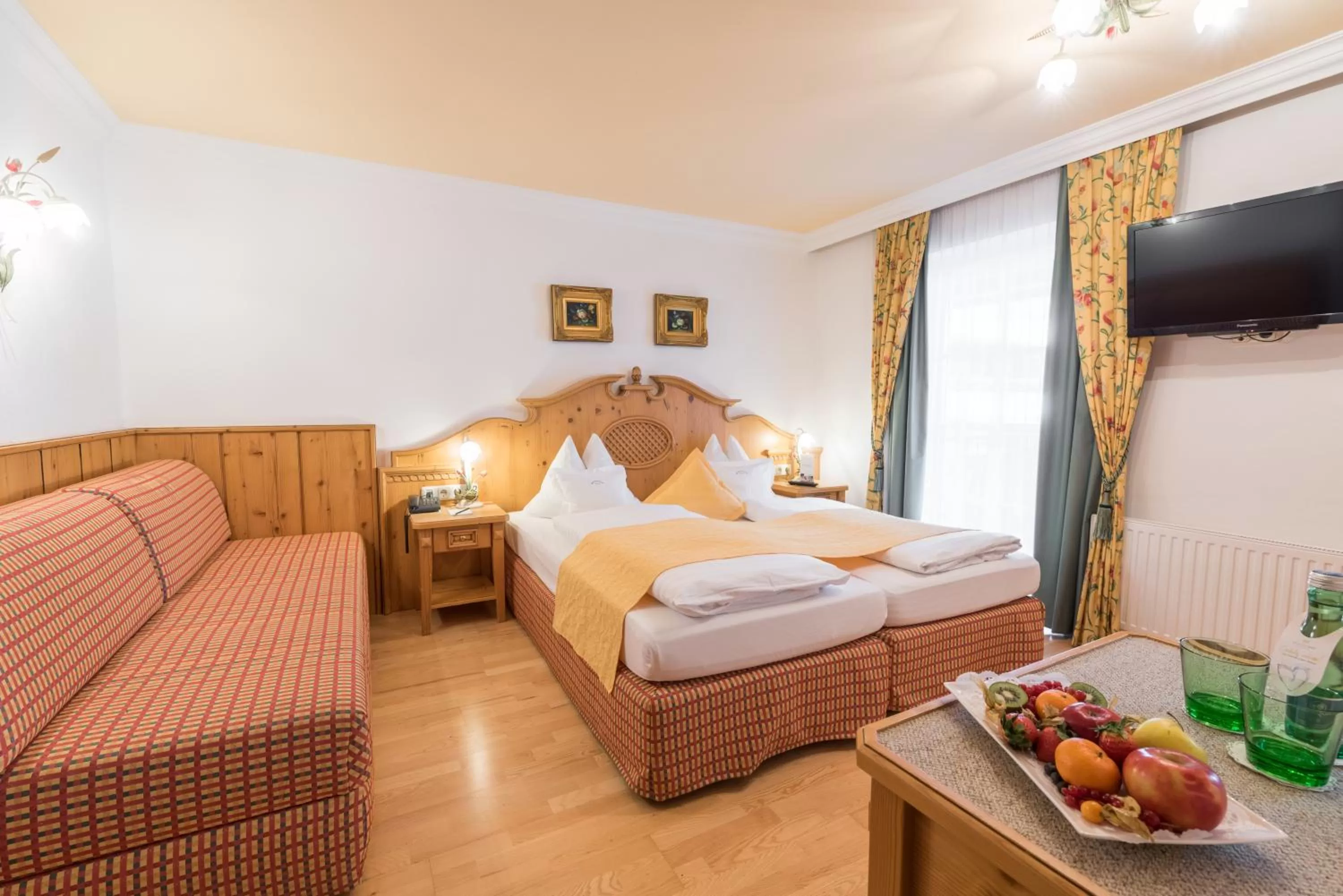 Bed in Hotel Brückenwirt