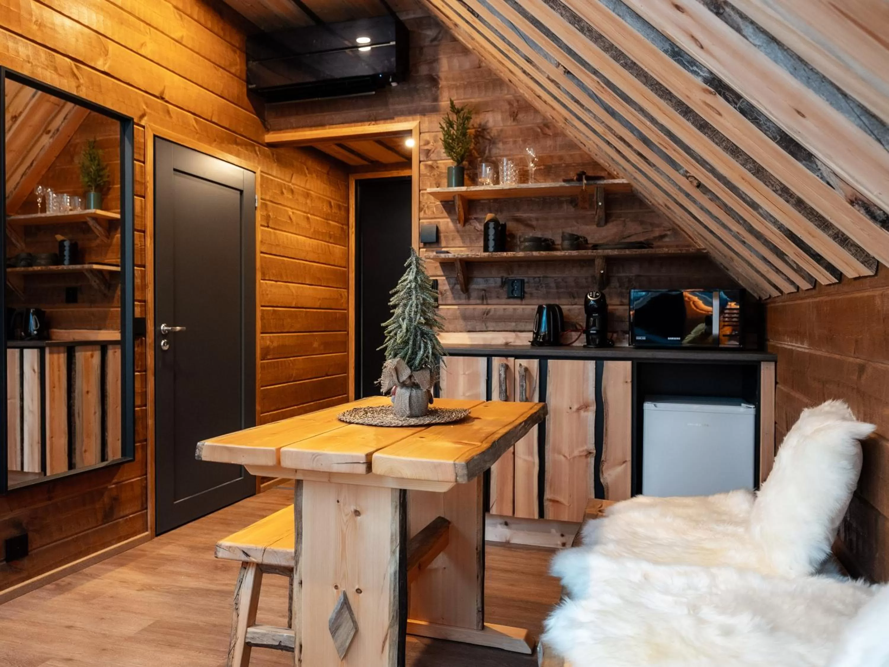 Kitchen or kitchenette in Hotel & Spa Resort Järvisydän