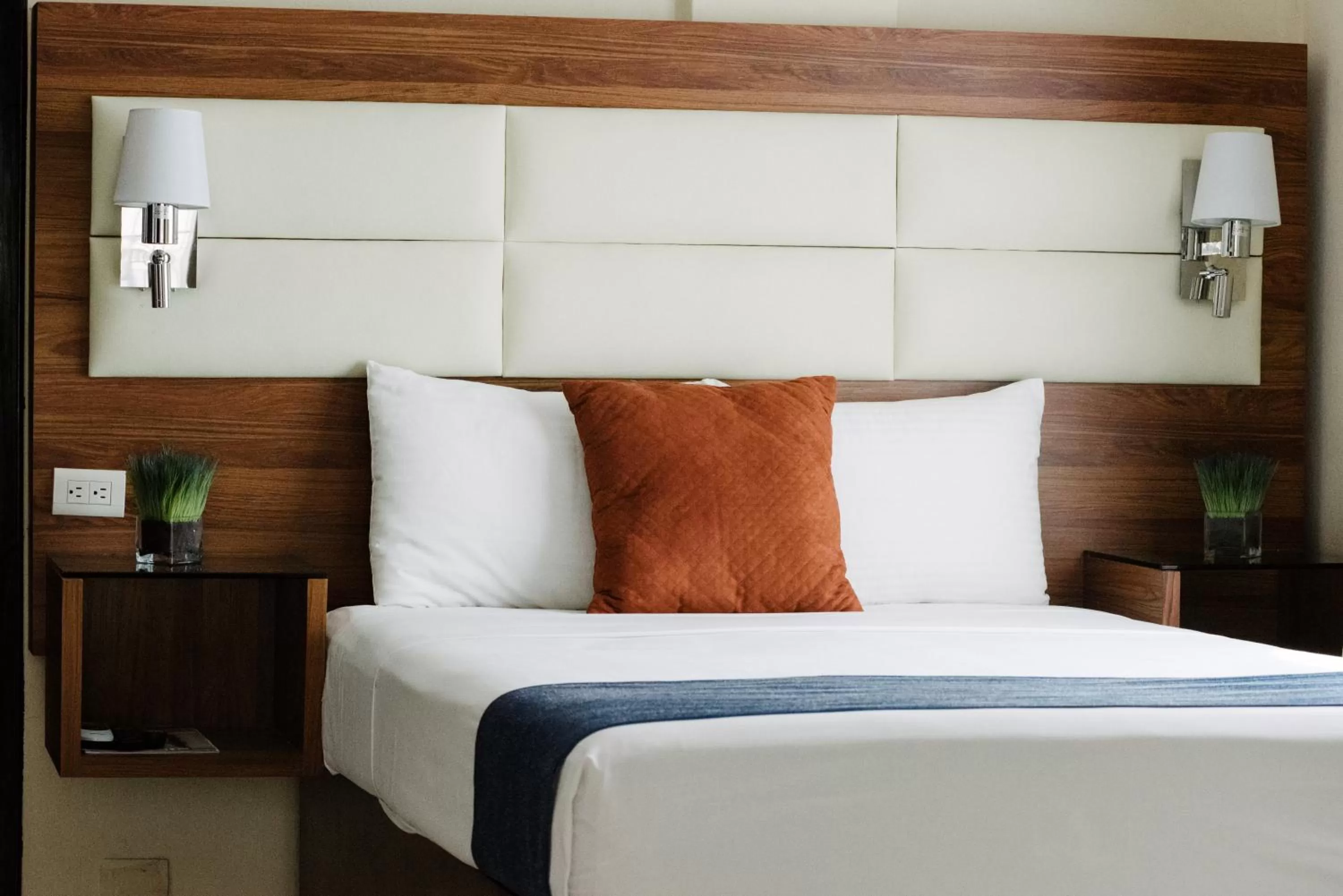 Bed in Hotel San Miguel, en el Centro - Desayuno Incluido