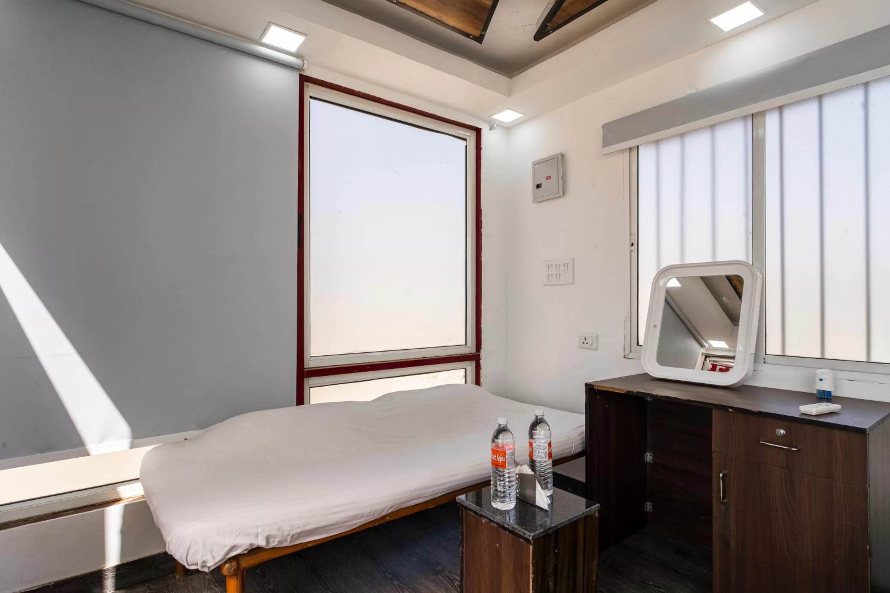 Bedroom in Bhati Desert Camp Sam