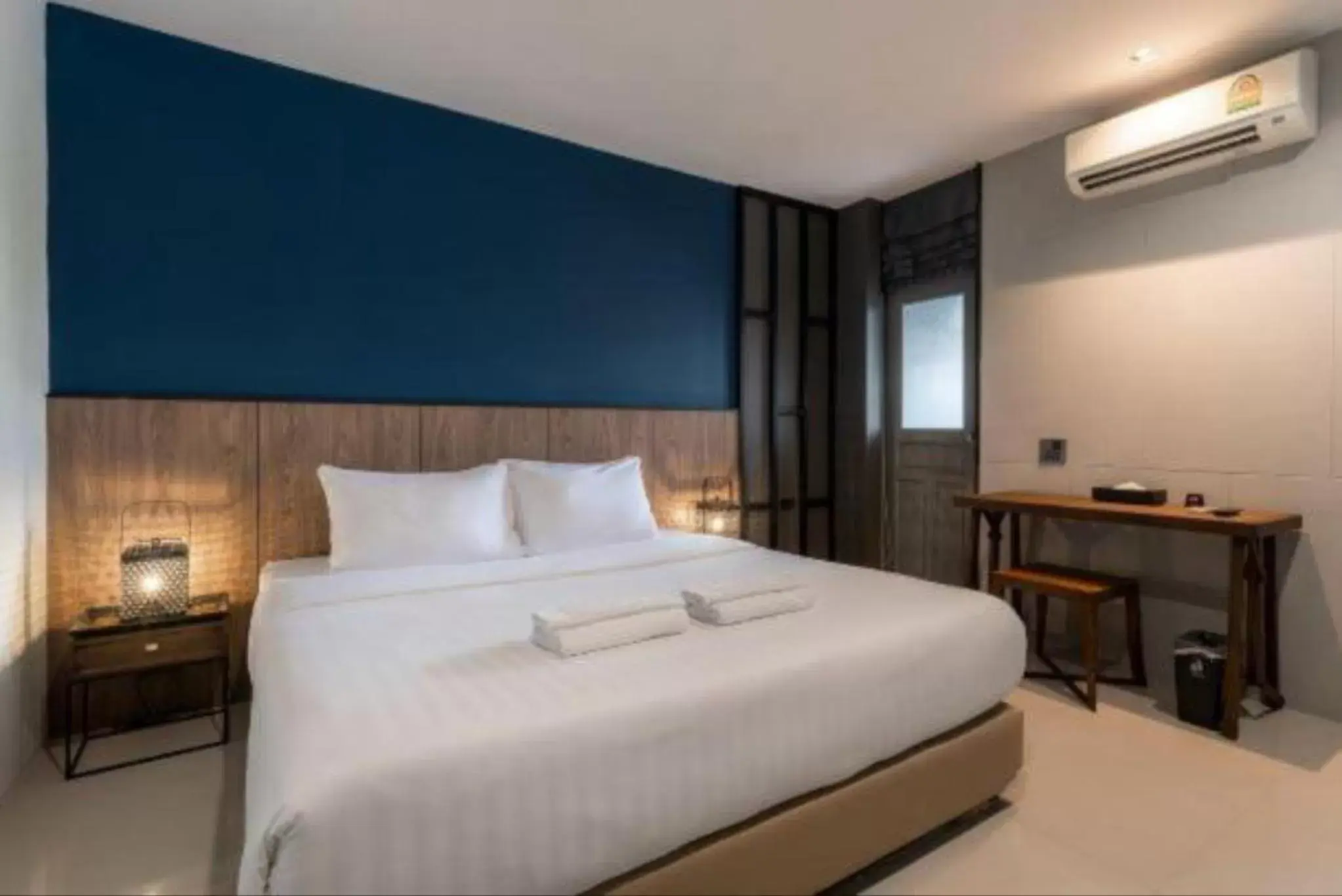 Supreme Double Bed in L Nimman Supreme Double Bed in L Nimman