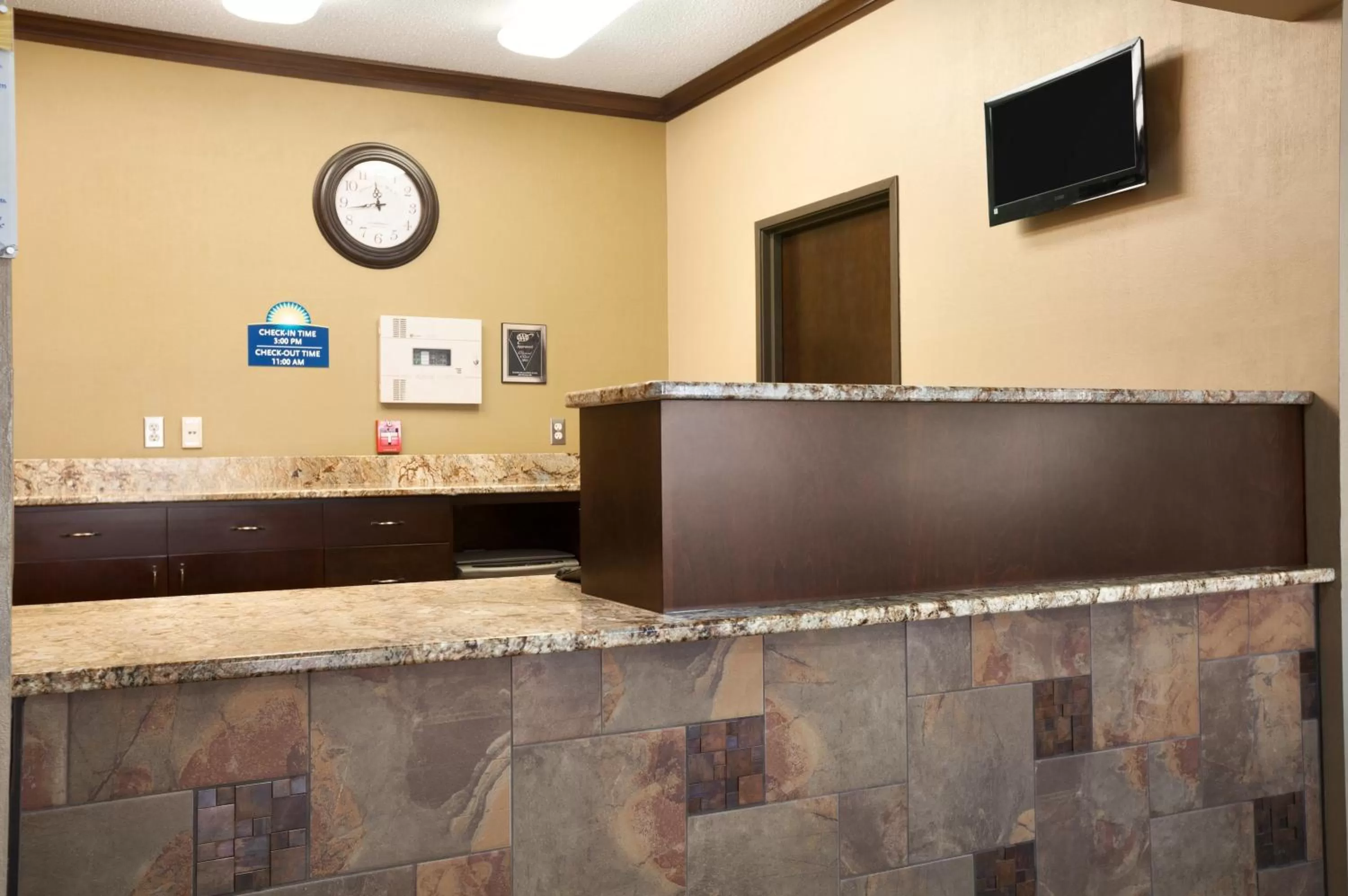 Lobby or reception in Days Inn by Wyndham Columbia Mall