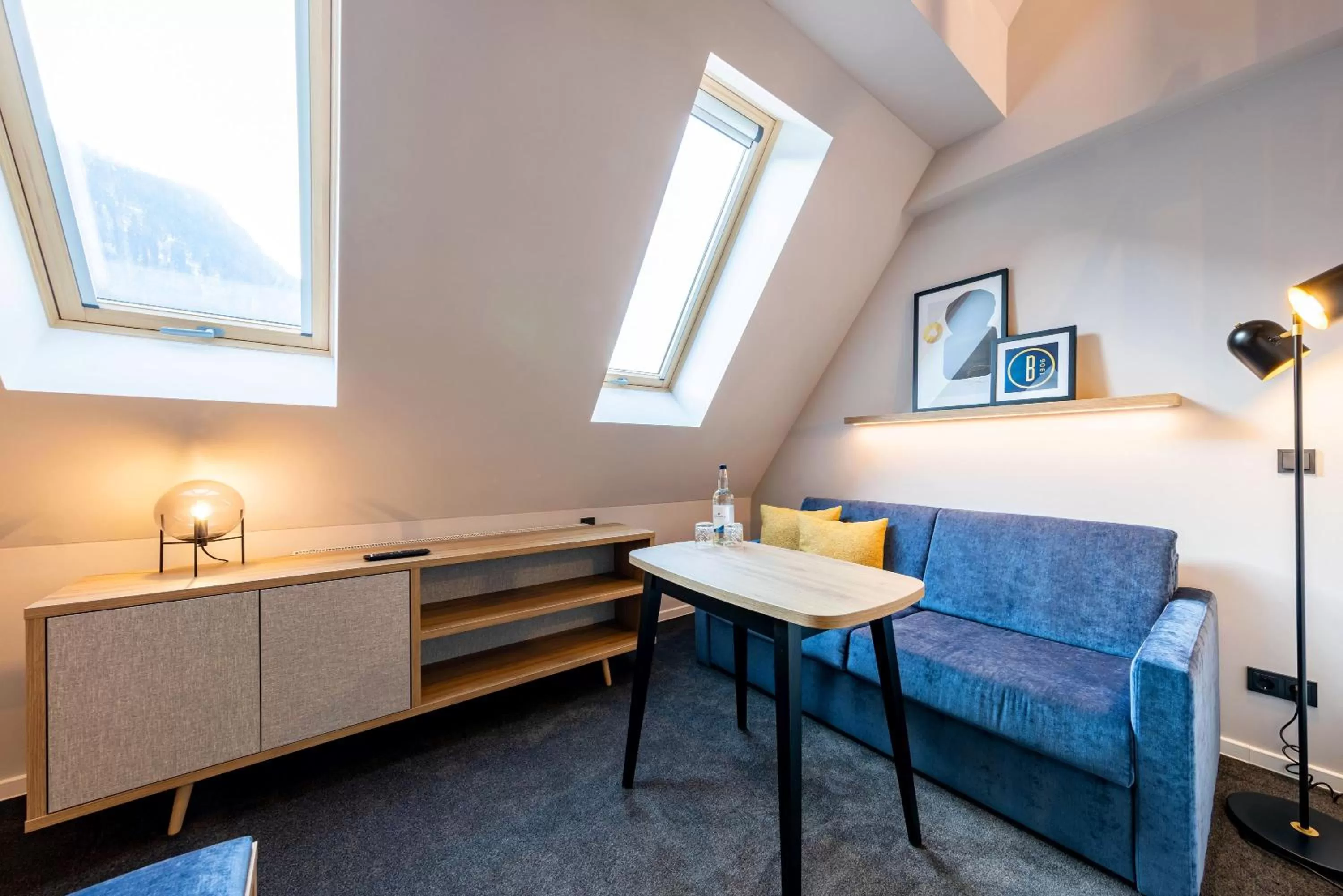 Seating area in BOLLWERK Lifestyle Hotel, automatisiertes Hotel mit Self Check In