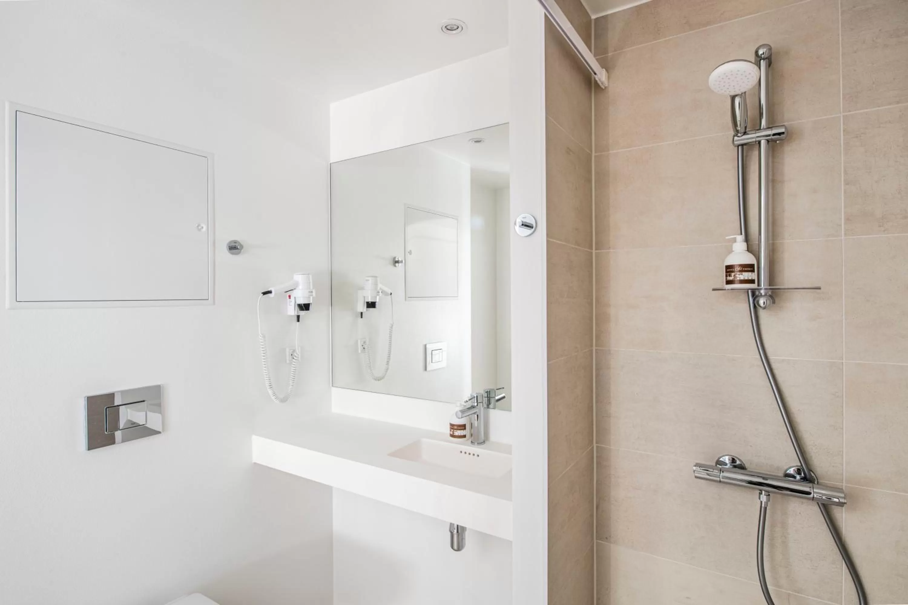 Bathroom in Hotel Sct. Thomas