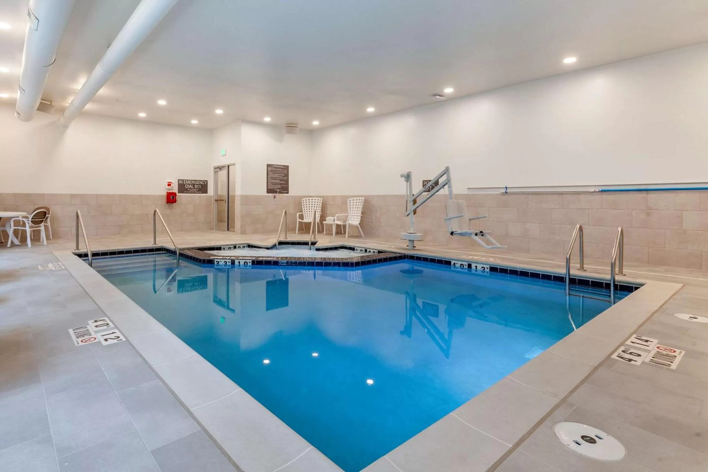 Activities in Comfort Suites Cottage Grove-Madison