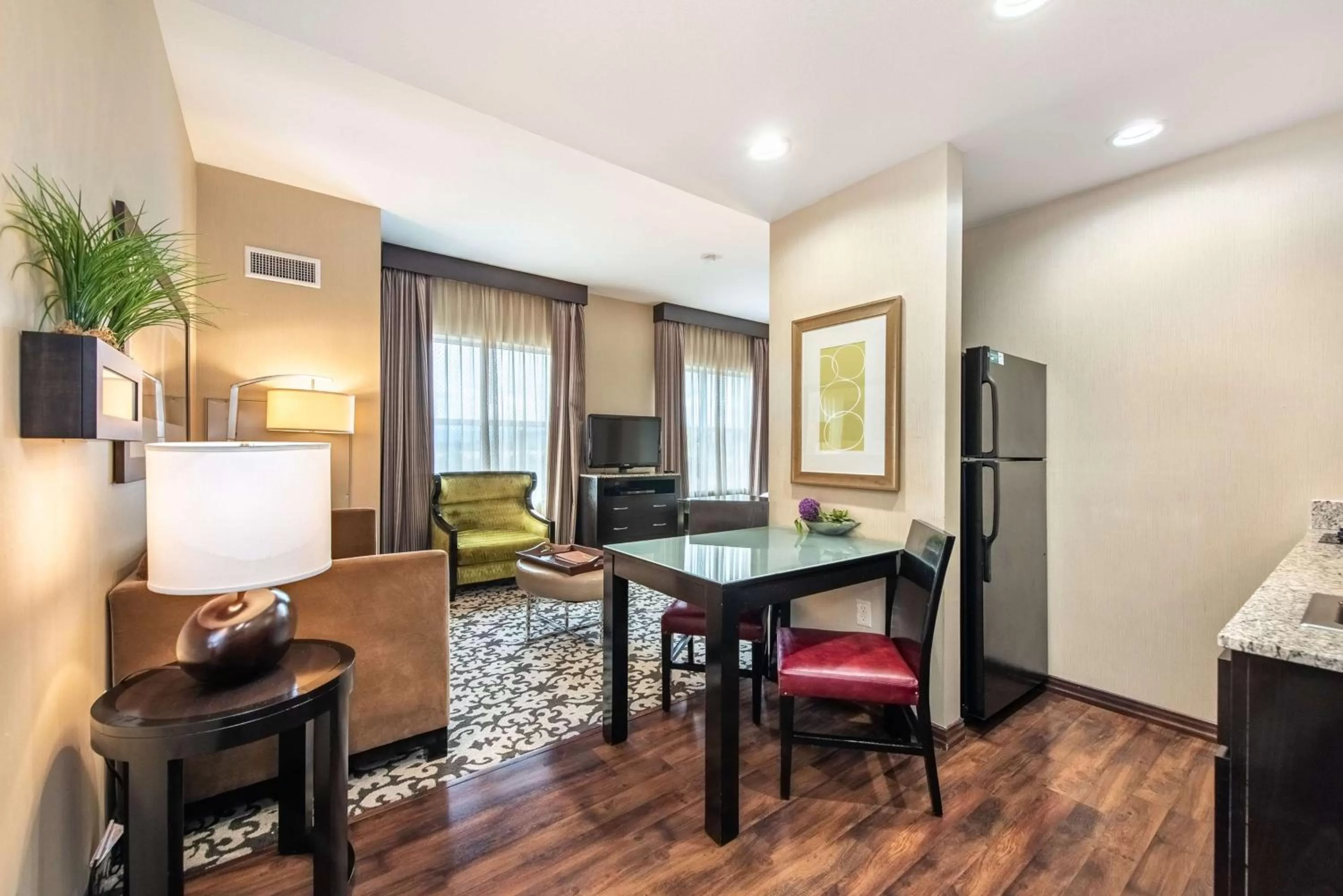 Living room in Homewood Suites by Hilton Oxnard/Camarillo