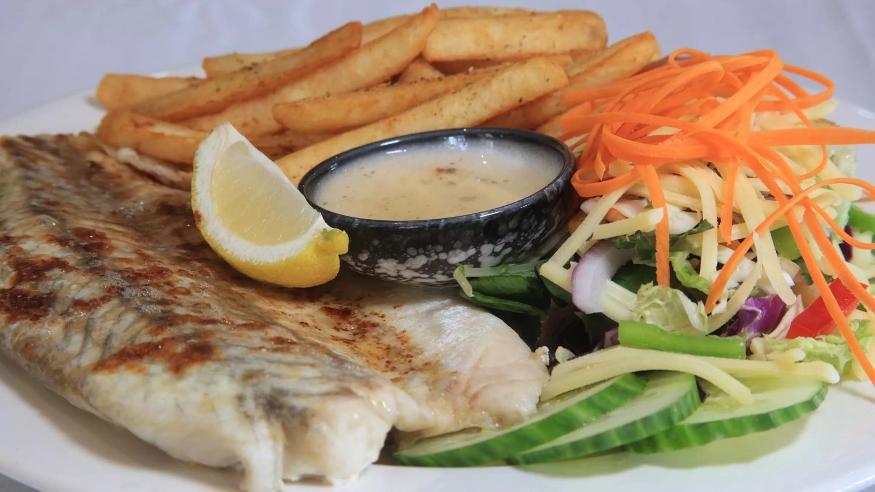 Country Roads Motor Inn