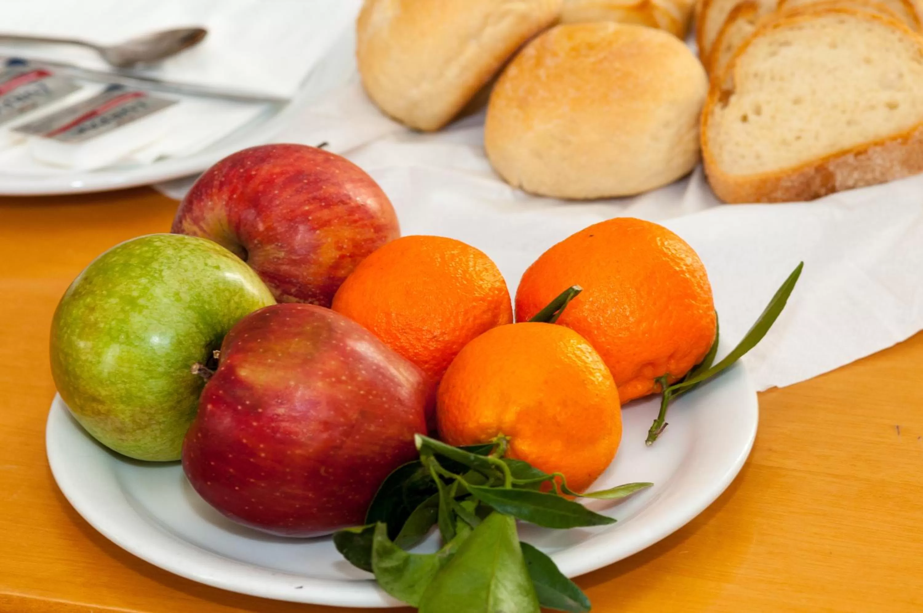 Breakfast in Cecil Hotel