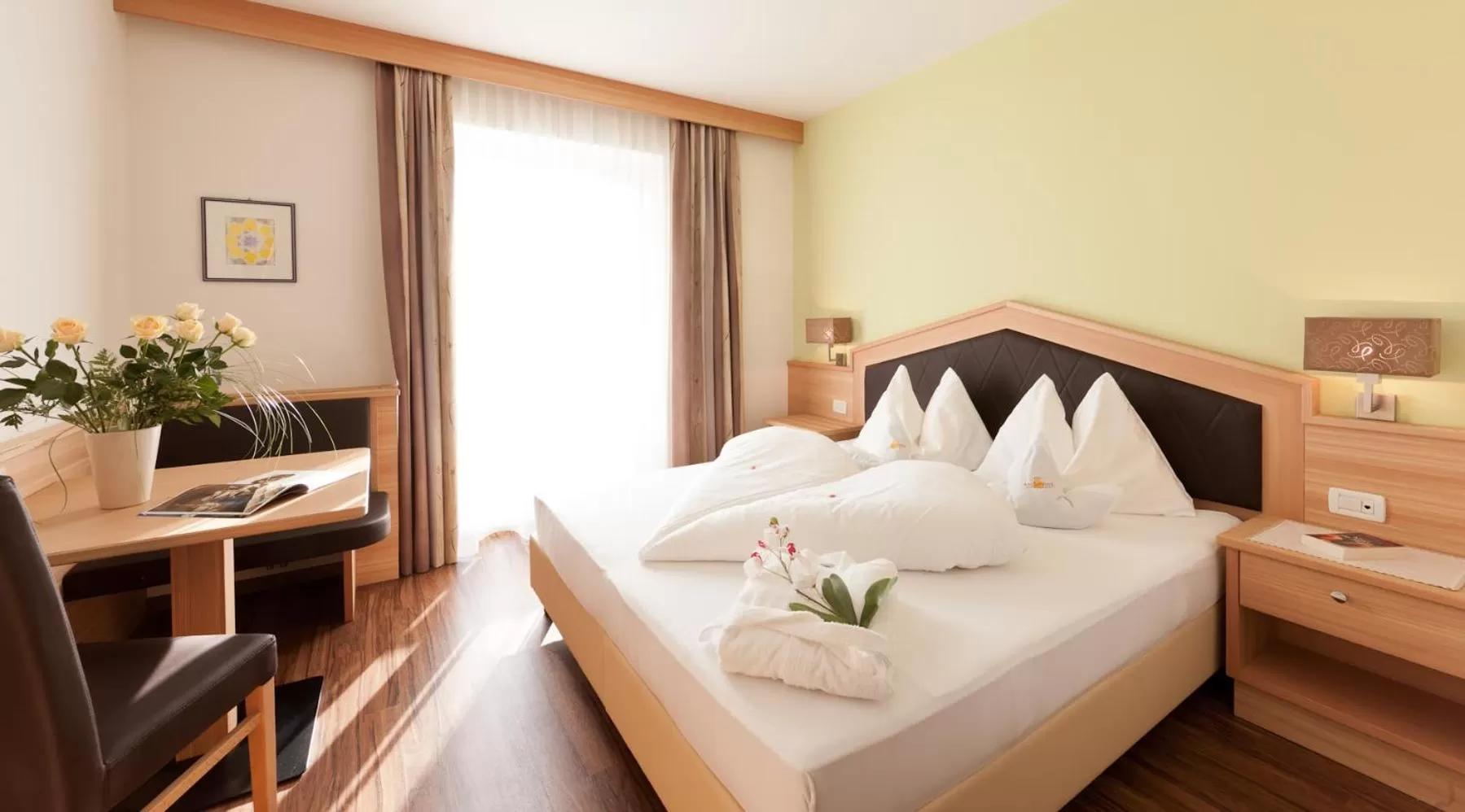 Bedroom, Bed in Hotel Am Sonneck