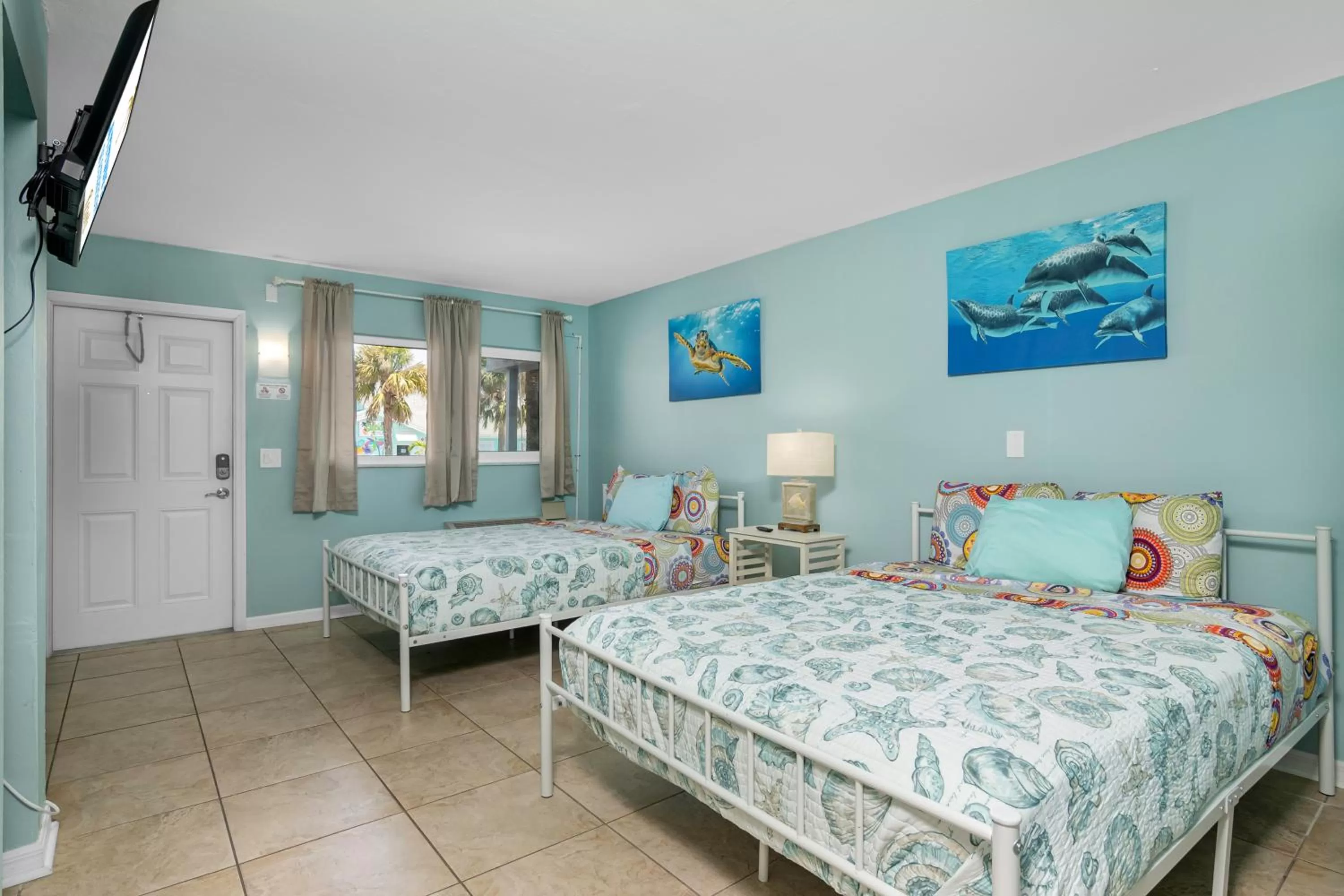 Bedroom, Bed in Latitude 26 Waterfront Resort and Marina