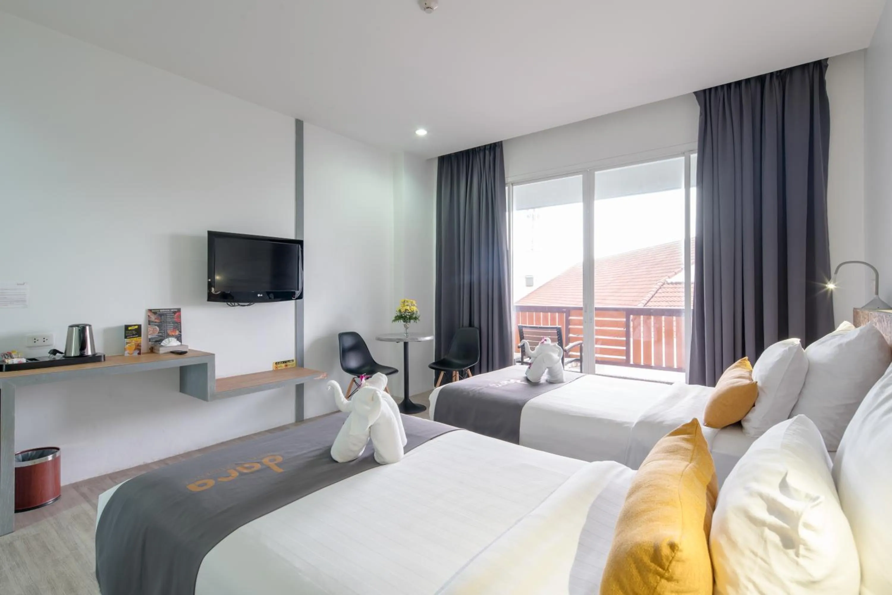 TV and multimedia, Bed in DARA Hotel - SHA Plus