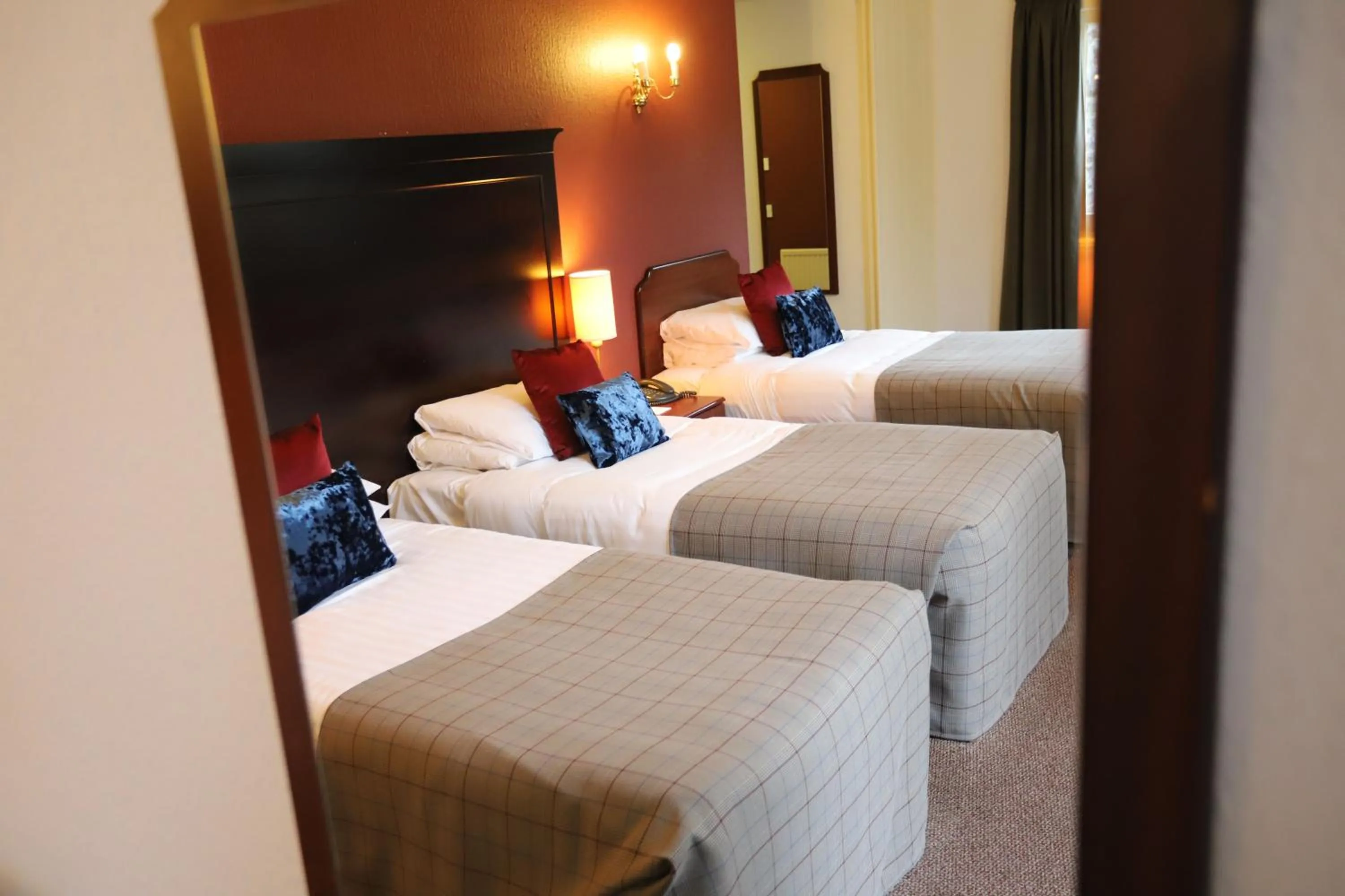 Bed in Ben Wyvis Hotel