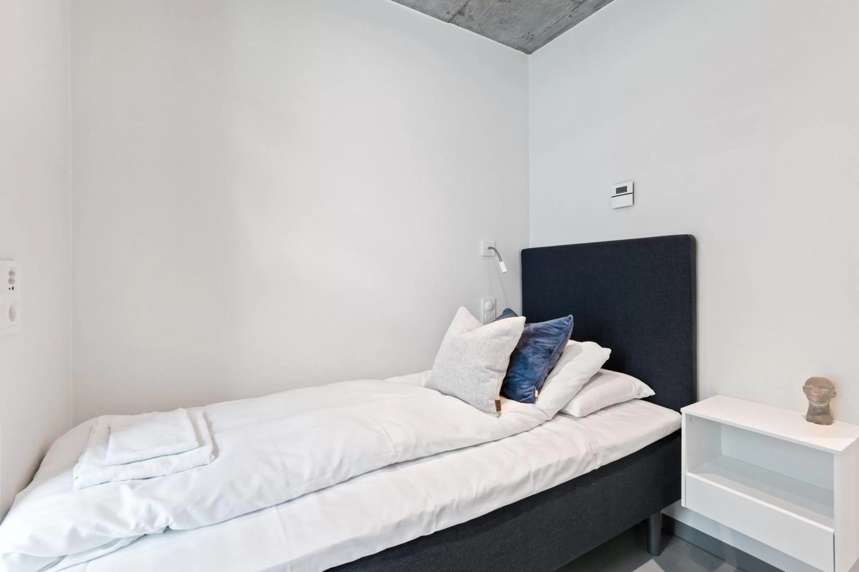 Bed in Aalesund City Apartment