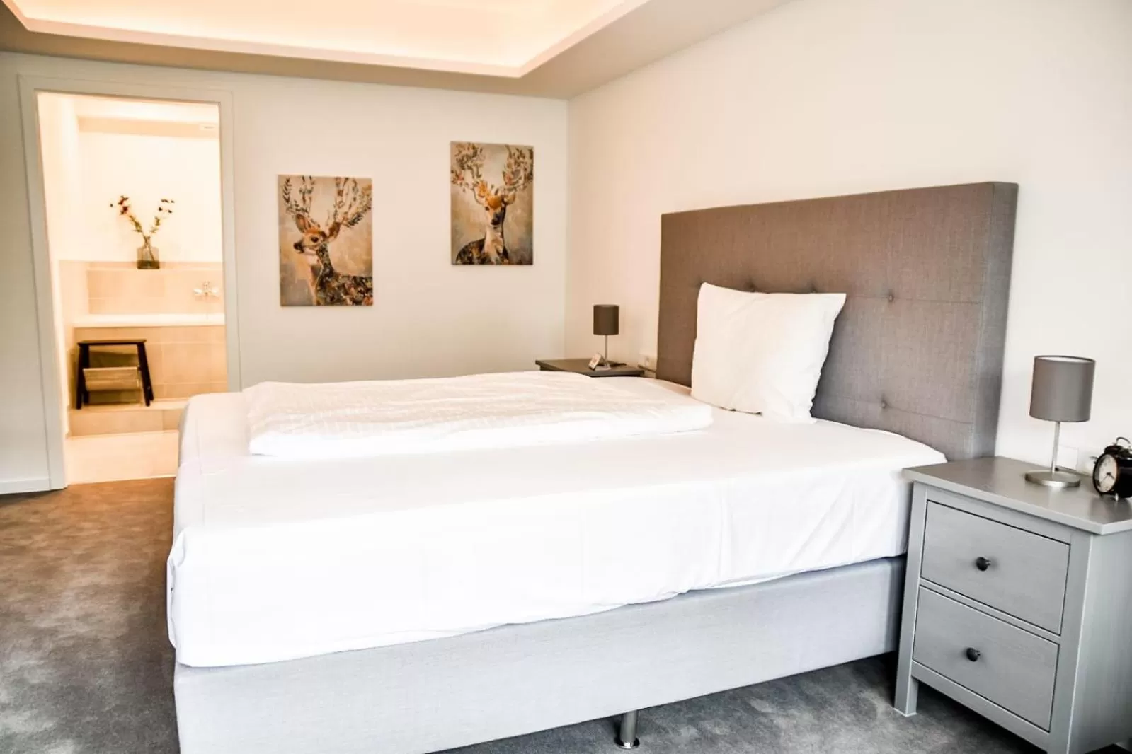 Bedroom, Bed in Parkhotel FRITZ am Brunnen