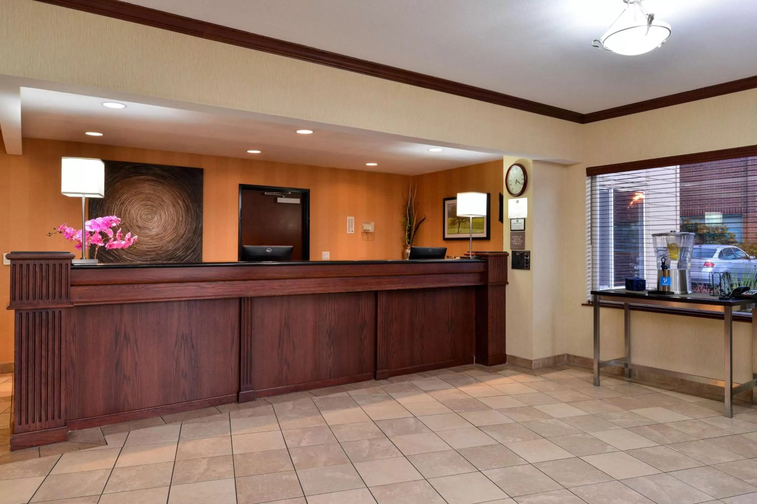 Lobby or reception in Best Western Wilsonville Inn & Suites