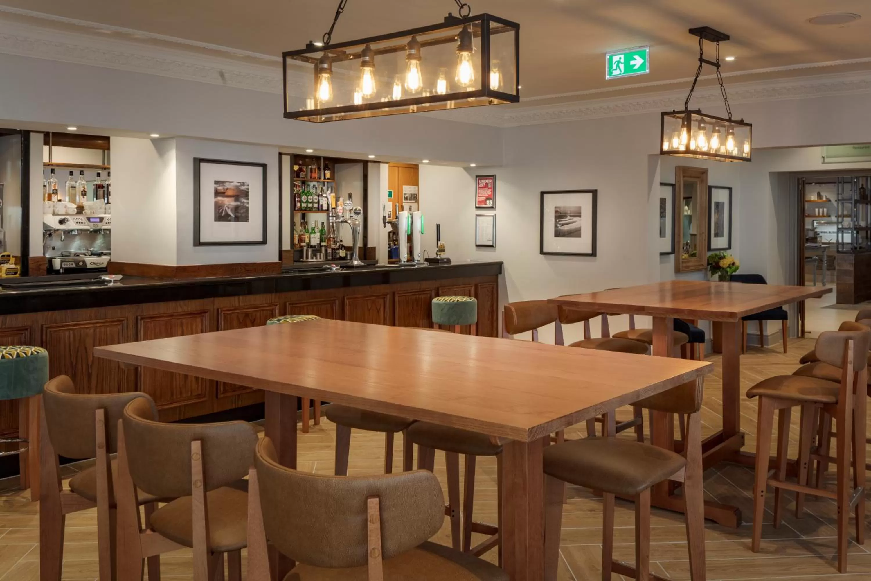 Lounge or bar in Forest Pines Hotel, Spa & Golf Resort