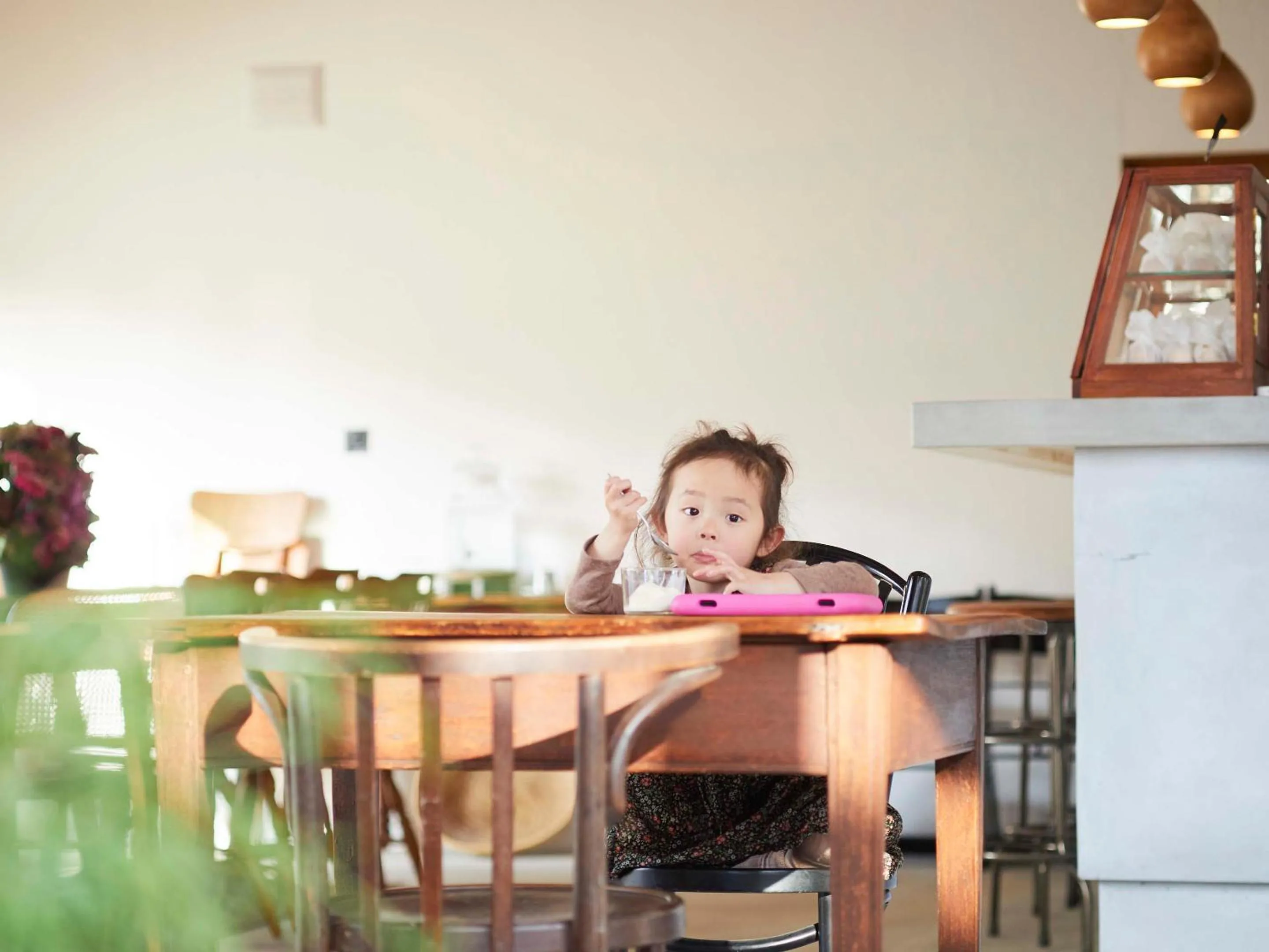 Restaurant/places to eat in haku hostel